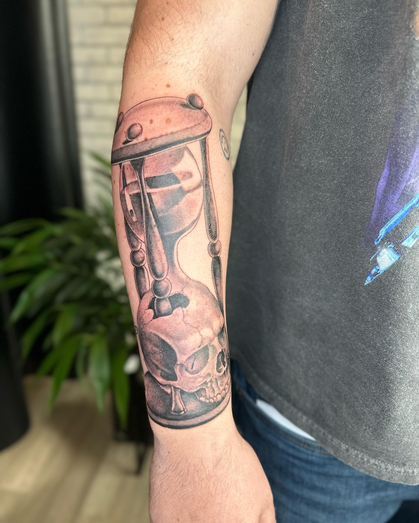 Tattoo by @stephtattoos_ โ black_and_grey, realism