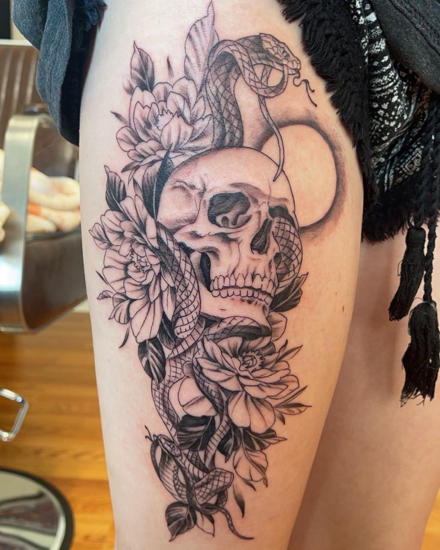 Tattoo by @tobiaztattooz — black_and_grey, realism
