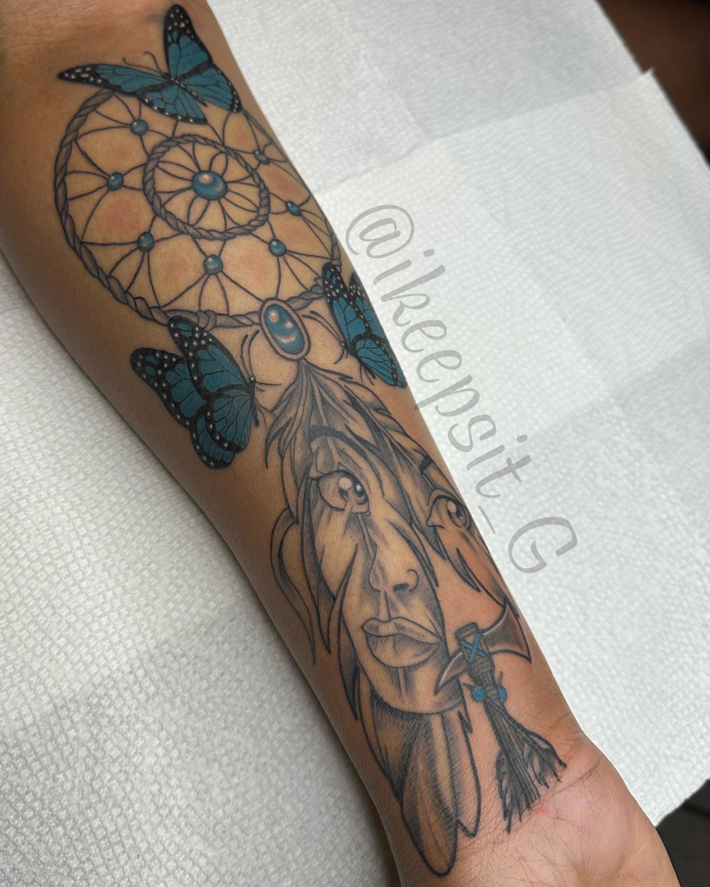 Tattoo by @ikeepsit_g — dotwork, realism