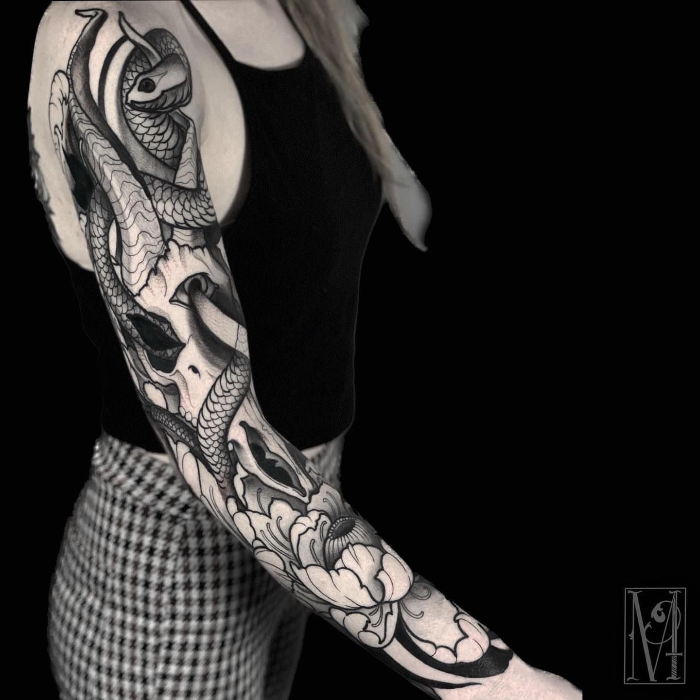 Snake and skull realism tattoo on the forearm by ✖️mike Alan✖️