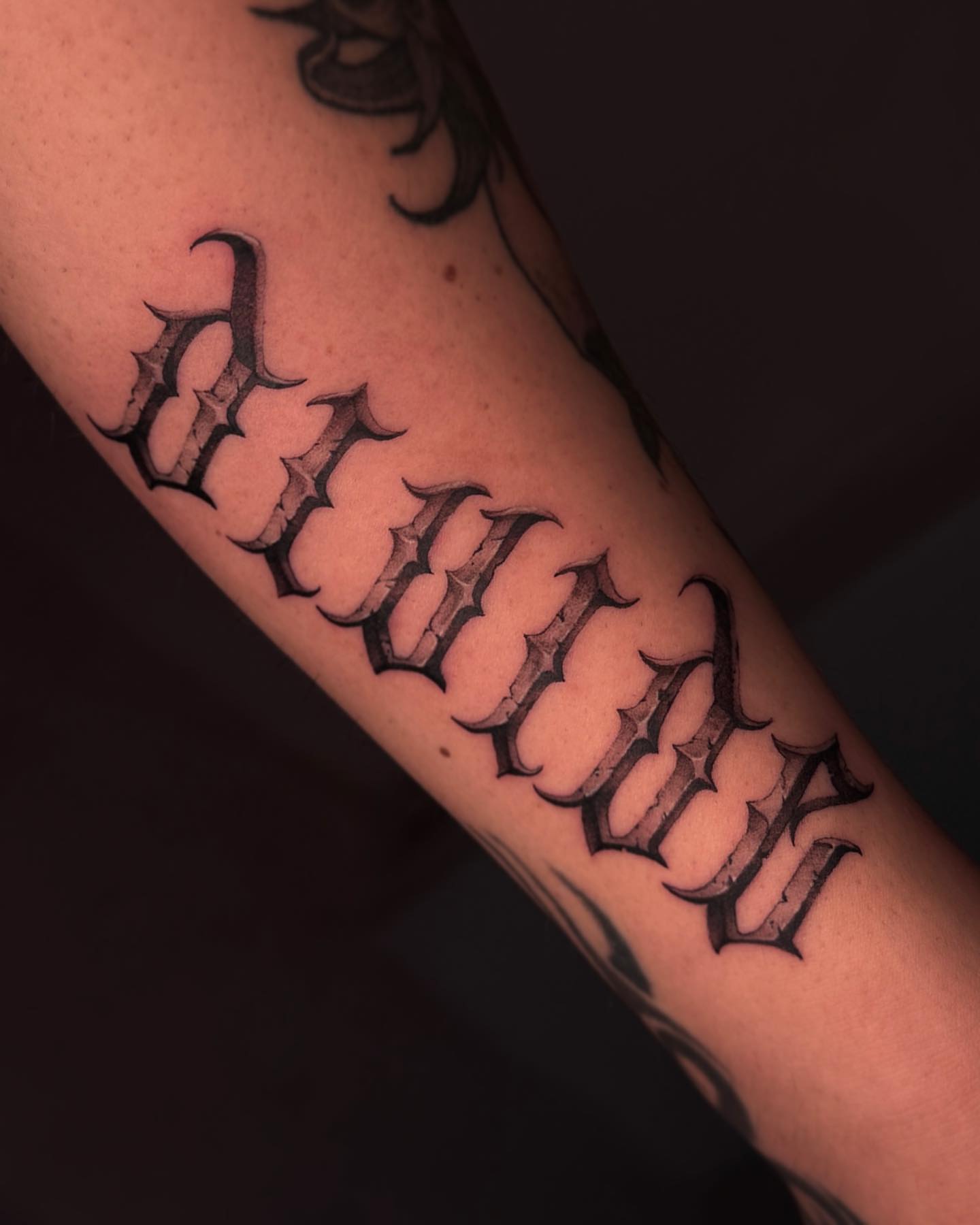 Tattoo by @wonsoong_blk — lettering_script