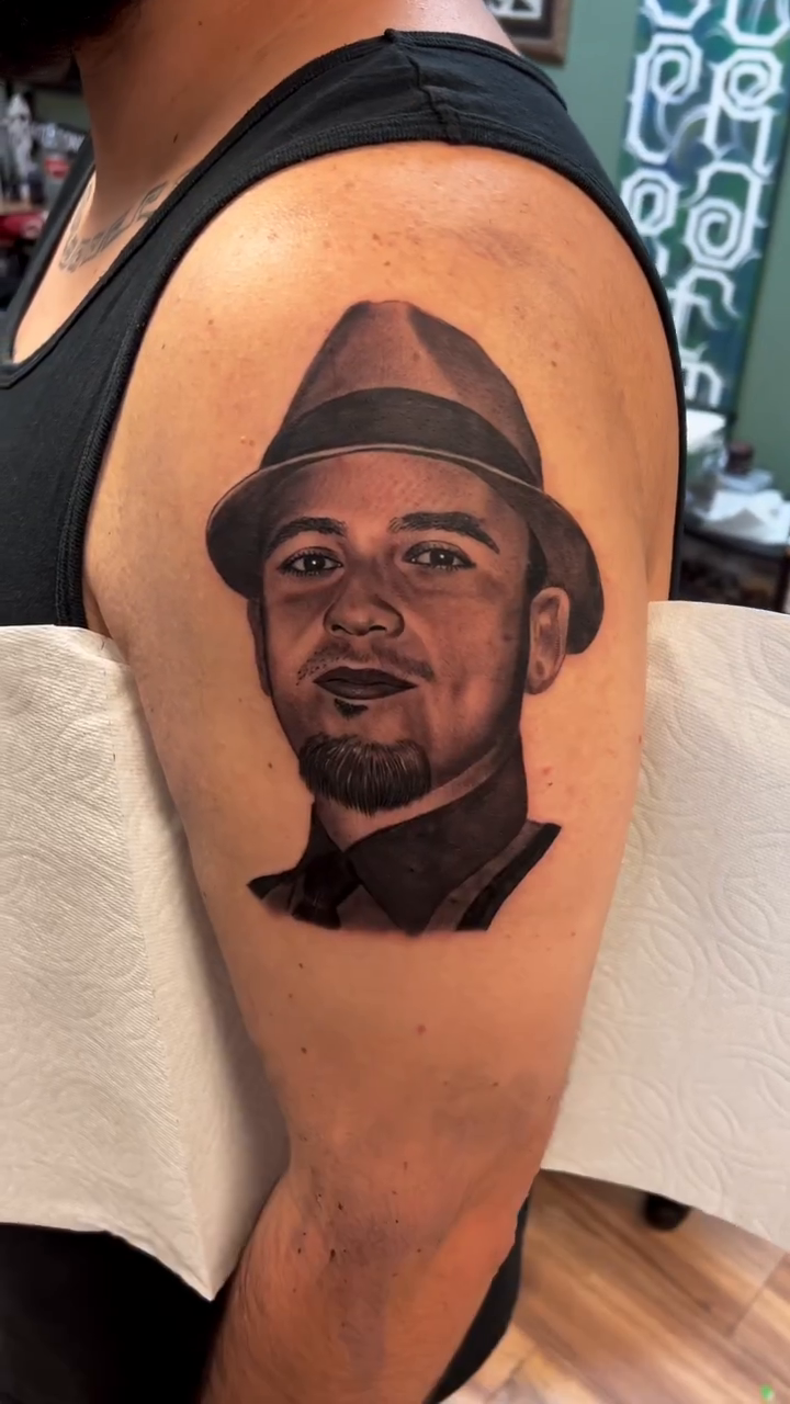 Tattoo by @saeso___ — realism, black_and_grey