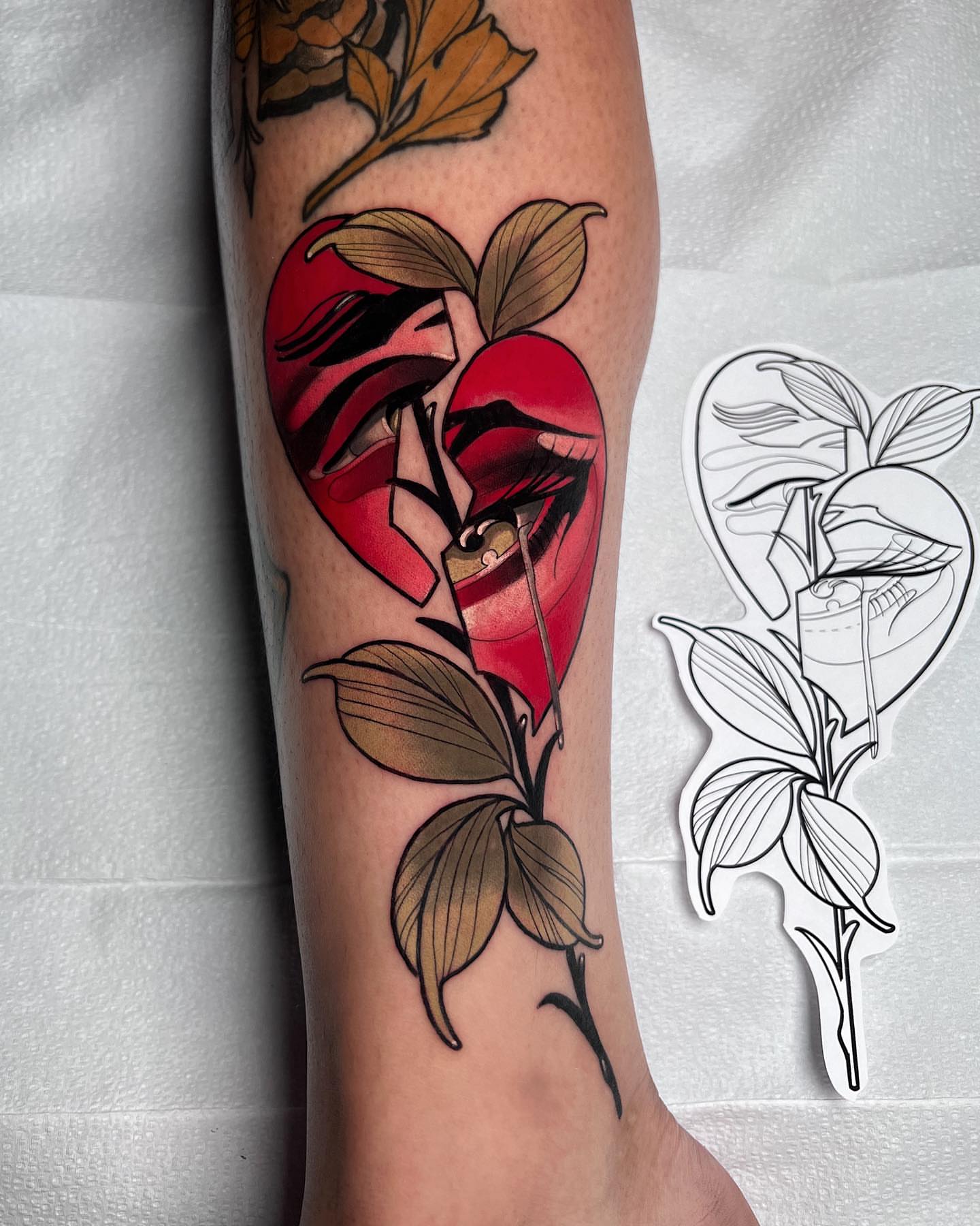 Tattoo by @robiscoffee — realism, dotwork
