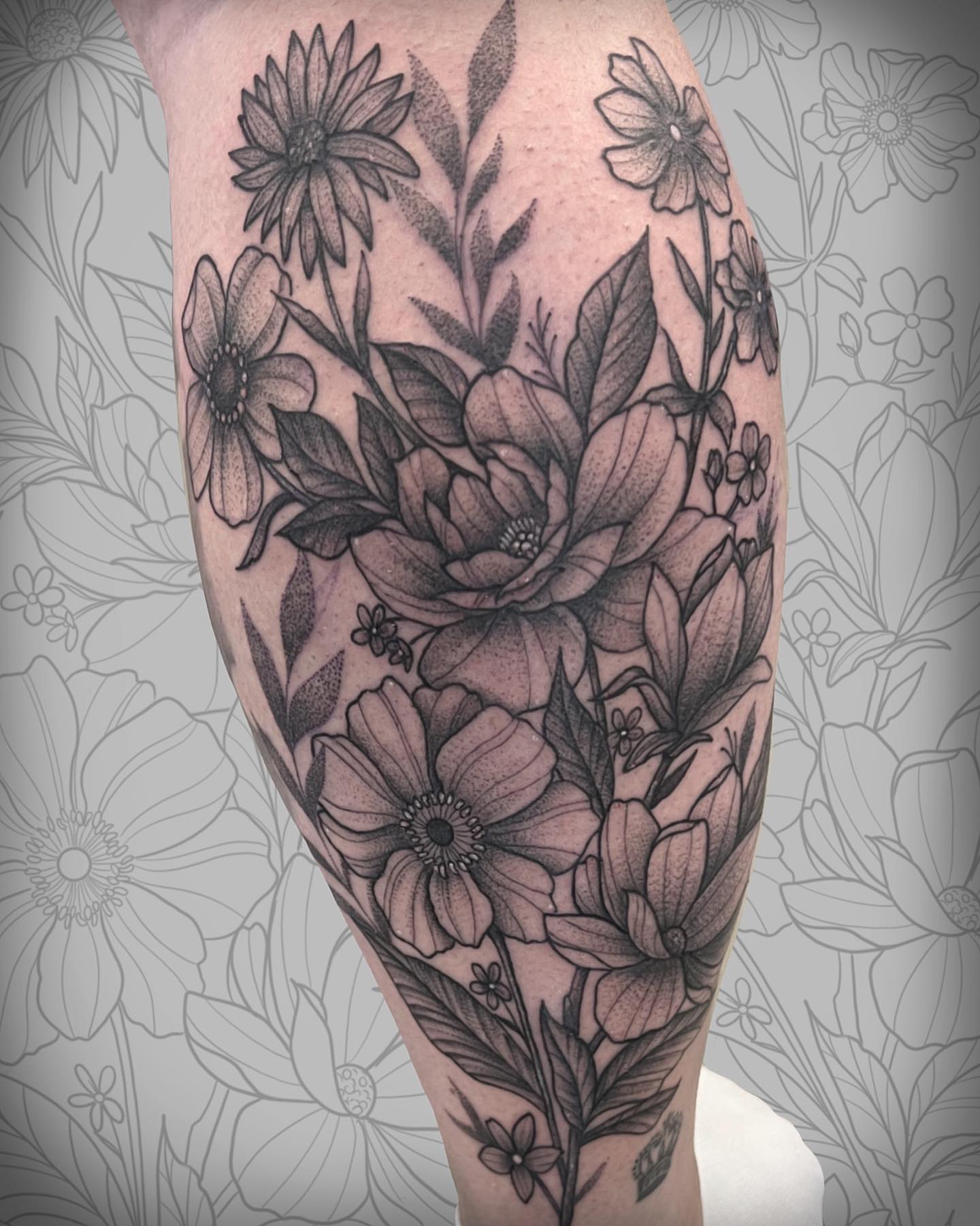 Floral bouquet dotwork tattoo on the thigh by Elaine Nerowski ☾