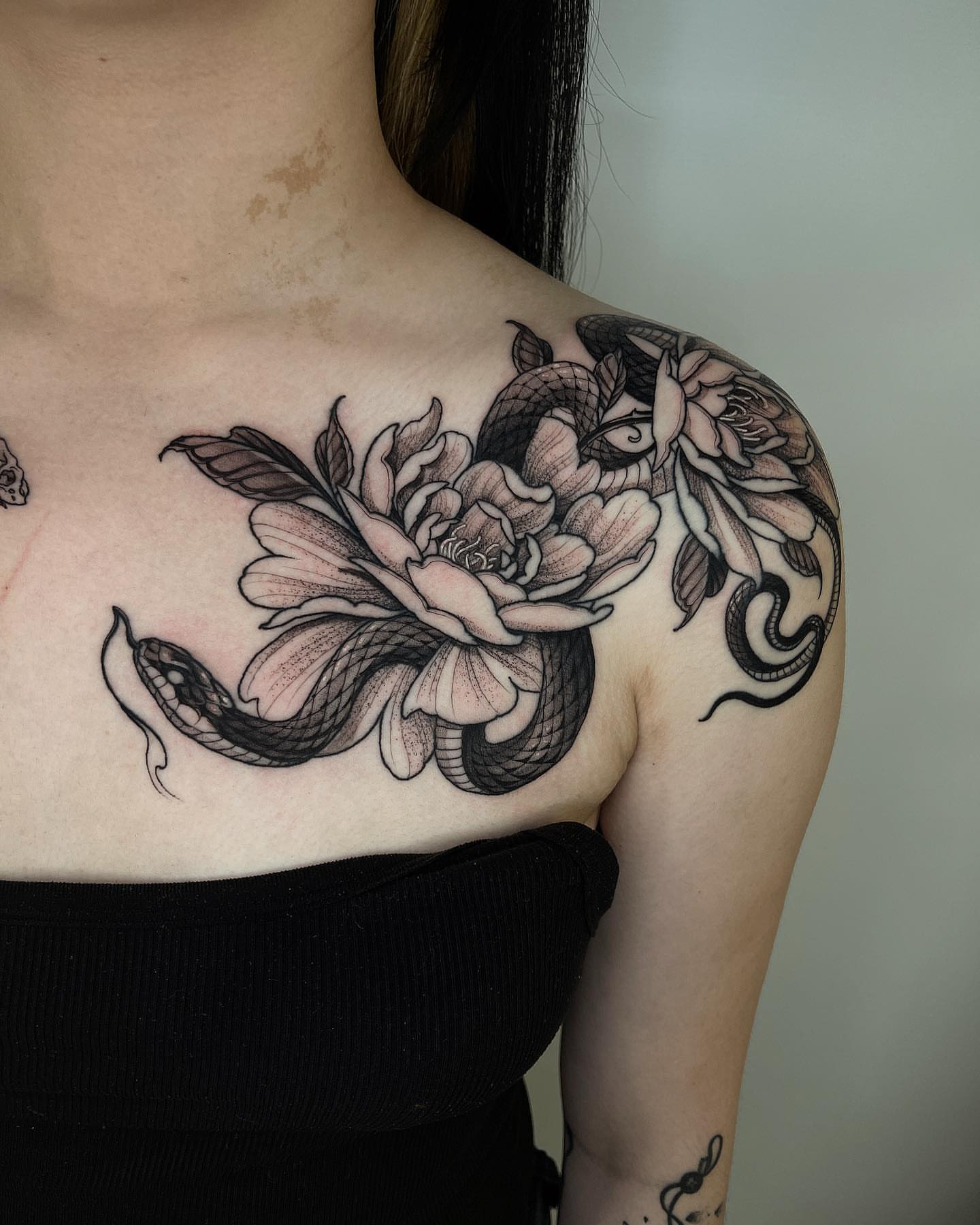 Tattoo by @robbiepina — black_and_grey, realism
