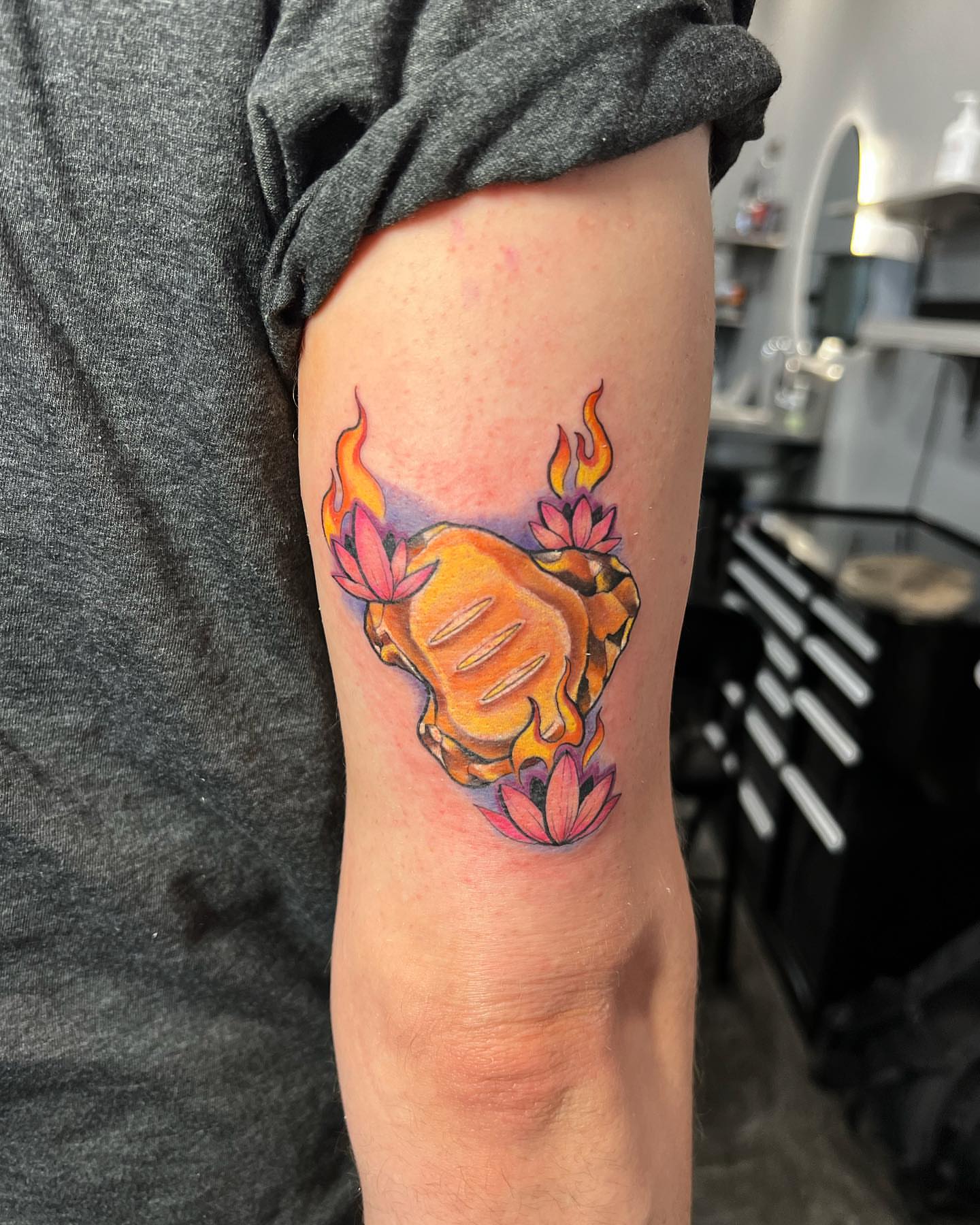 Tattoo by @emilytattoos โ new_school, dotwork
