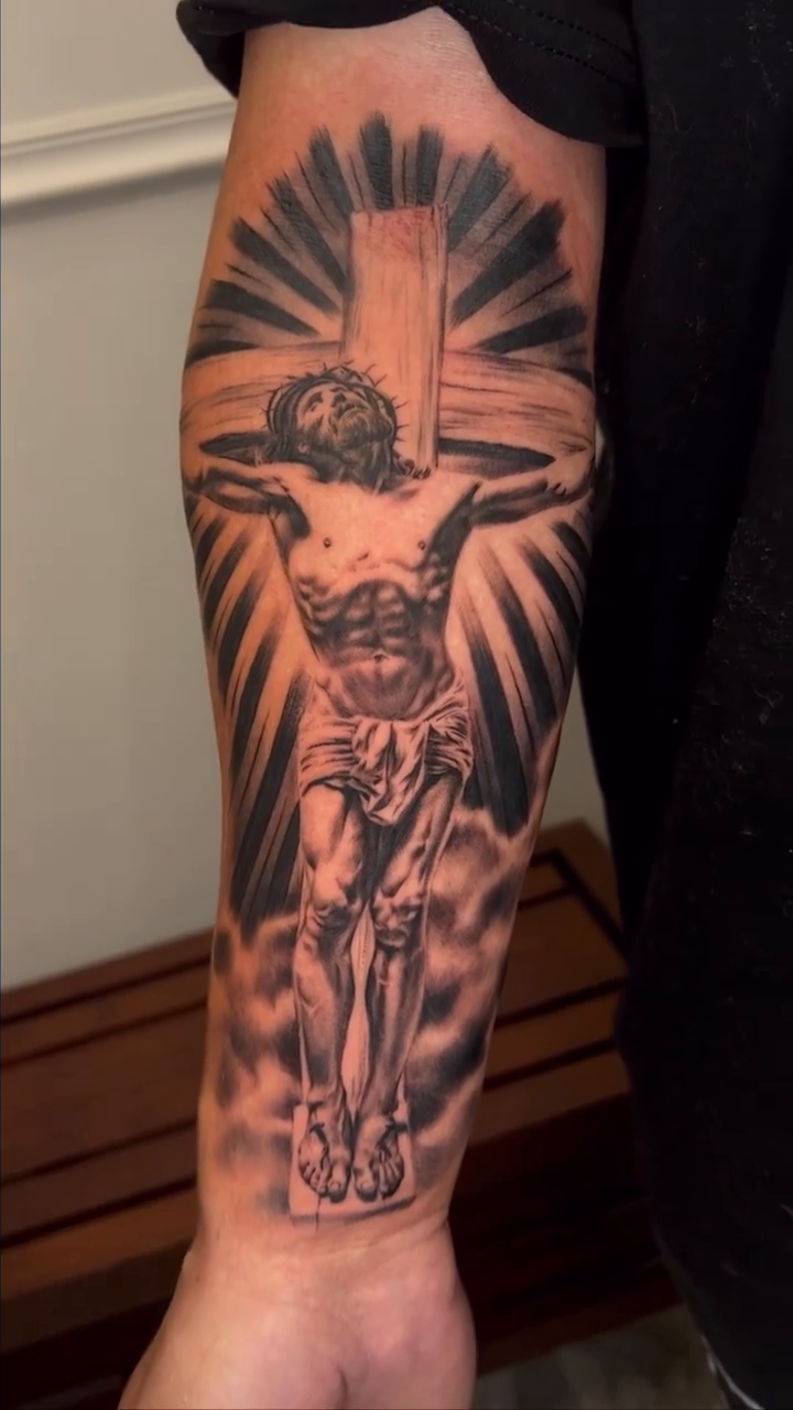 Jesus Christ on the cross realism tattoo by Sloe Rivera