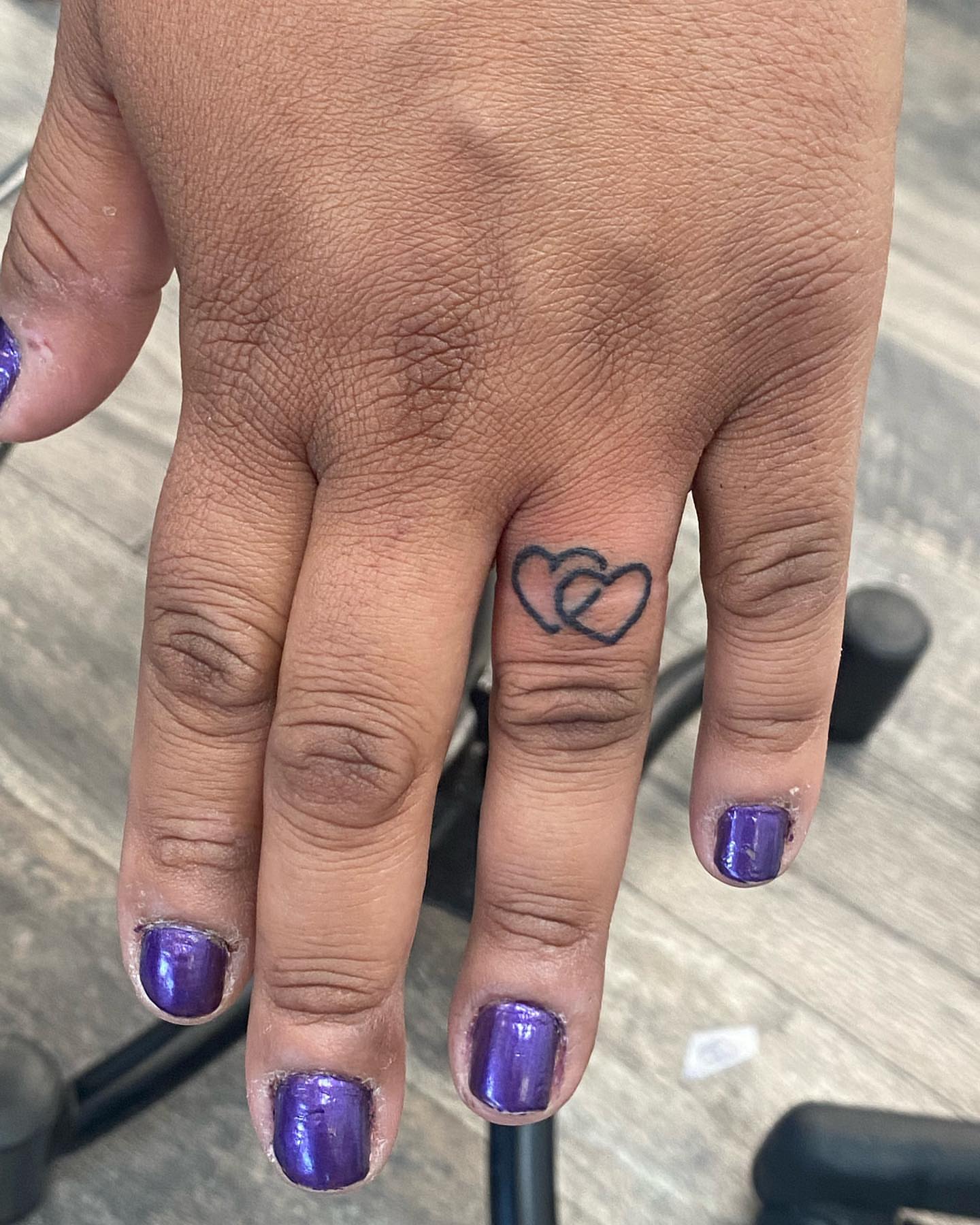 Tattoo by @vthebodyartist — fine_line
