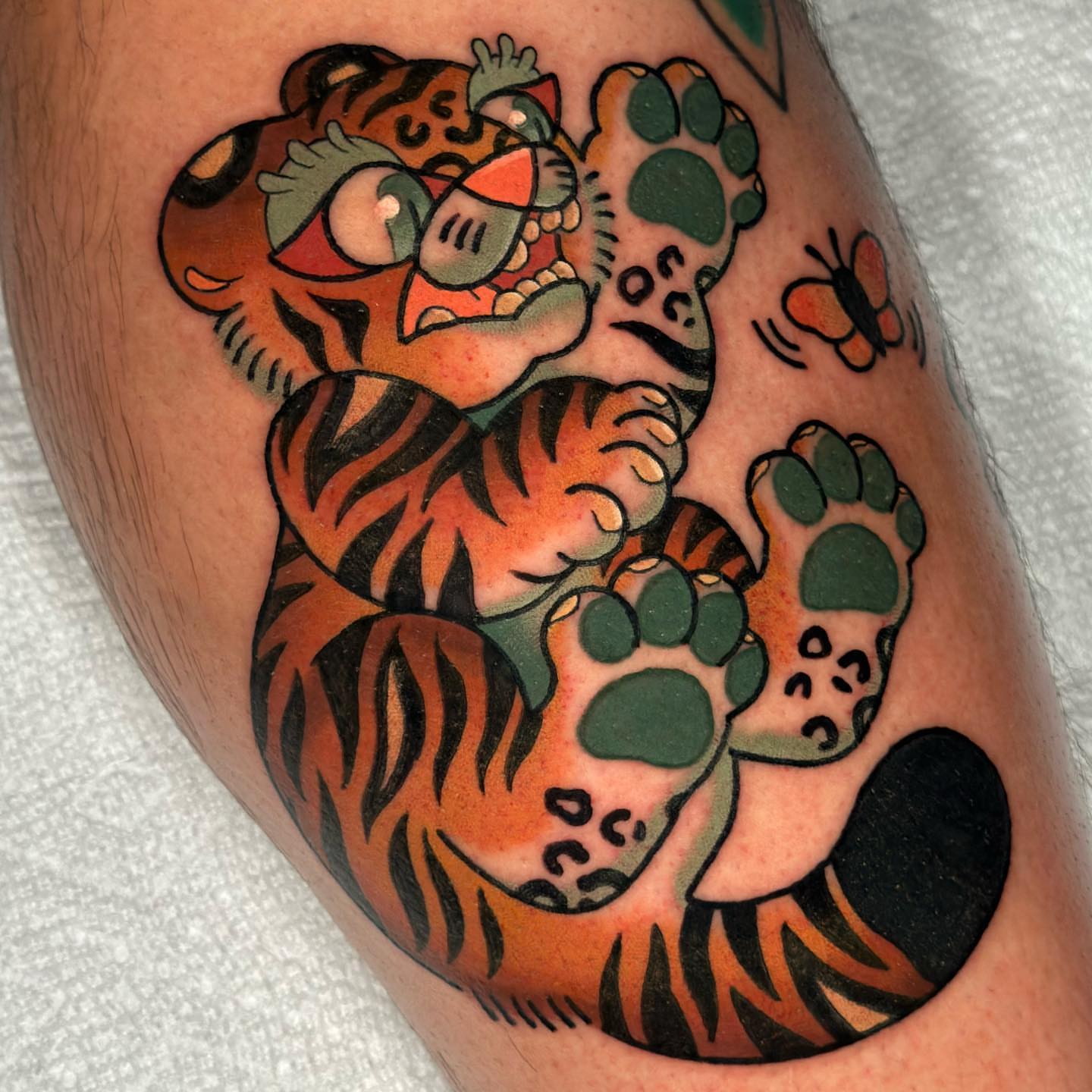 Tiger American traditional tattoo on the thigh by π»πππππ πΉπππ