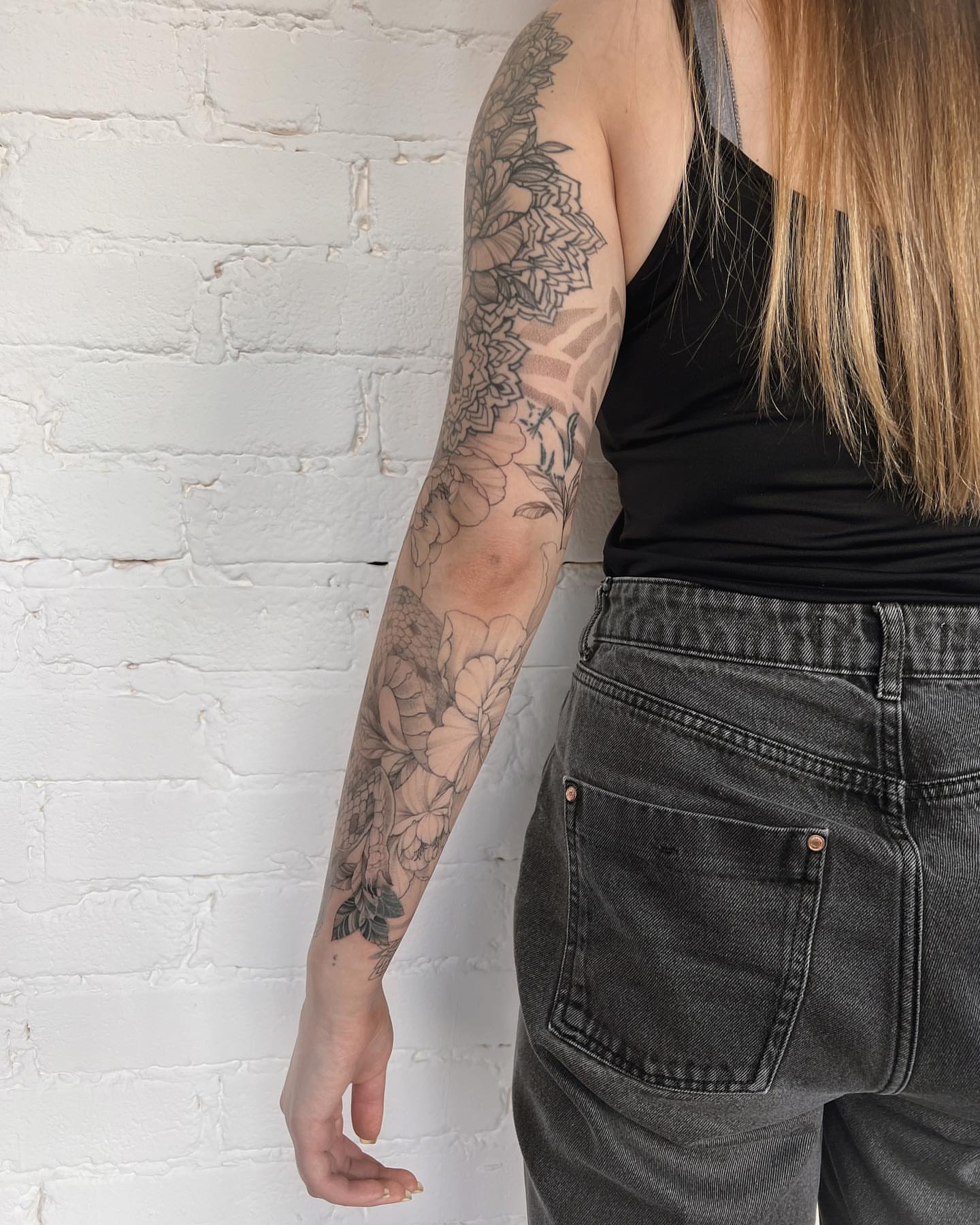 Tattoo by @pakhanova — black_and_grey