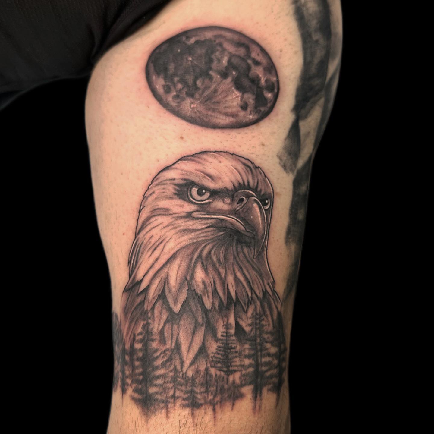 Eagle realism tattoo on the forearm by πΊπππππ βΎ π»πππππ π¨πππππ
