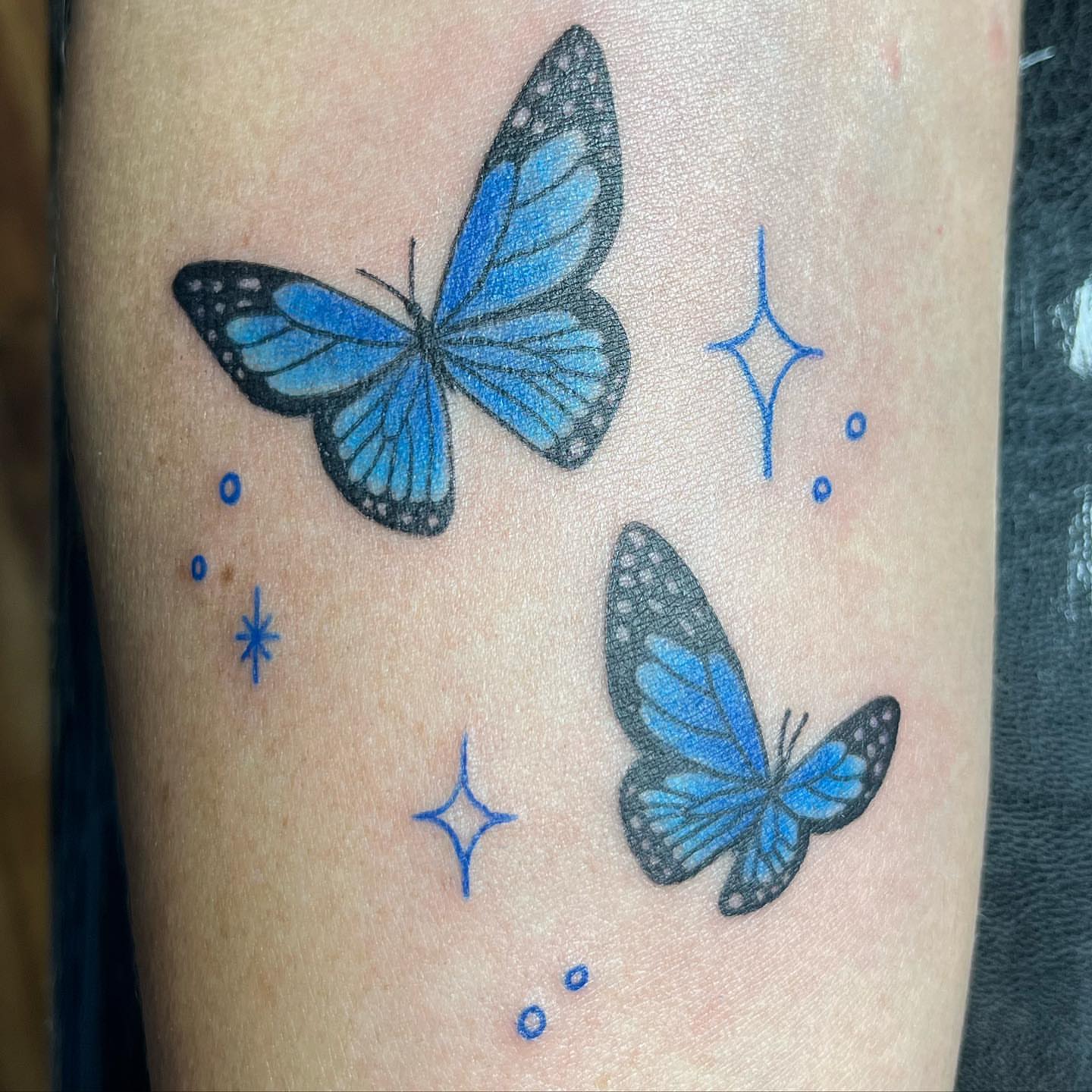Blue butterflies dotwork tattoo on the forearm by Ana Valadez π¦, Ventura, California