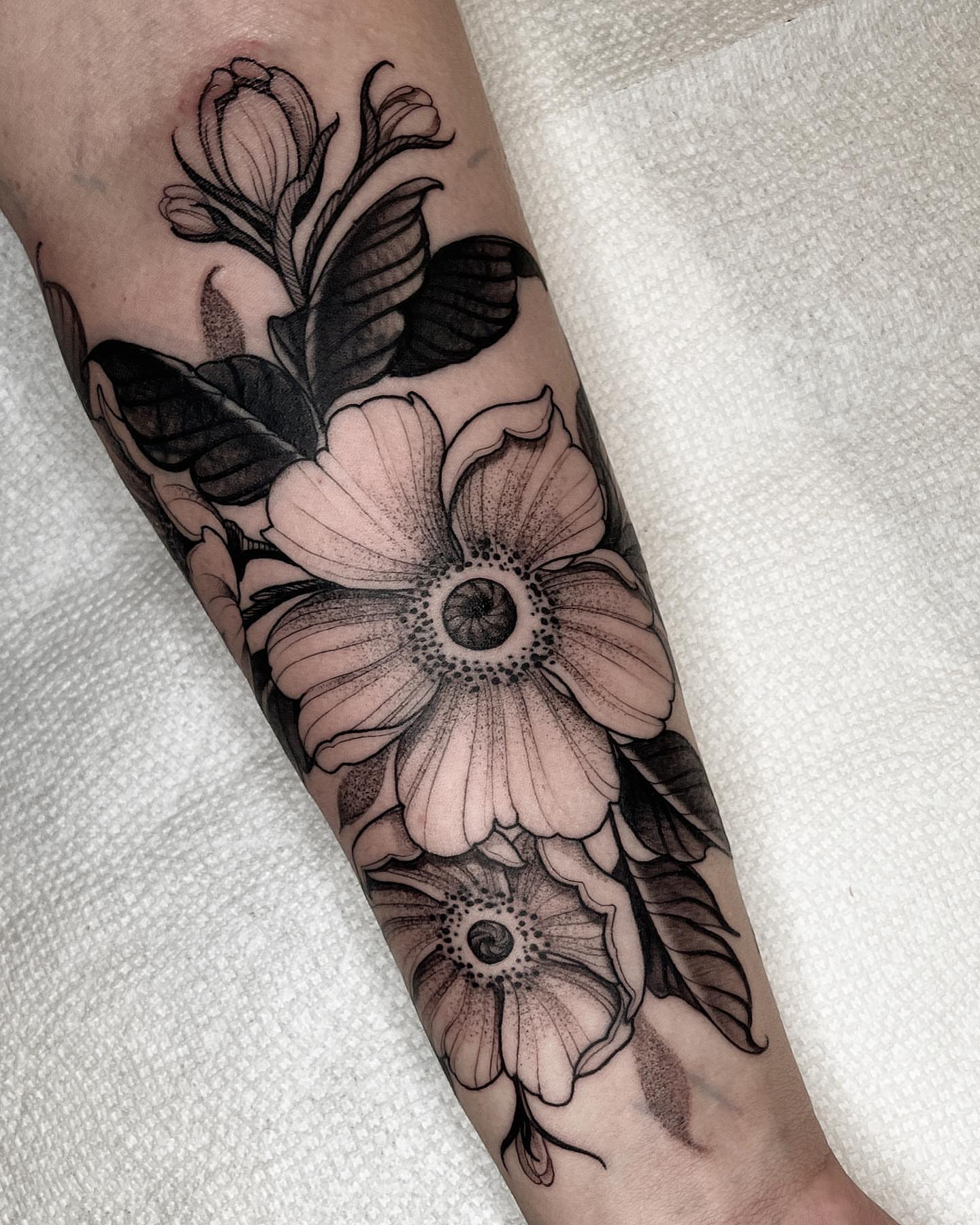 Tattoo by @robbiepina — dotwork