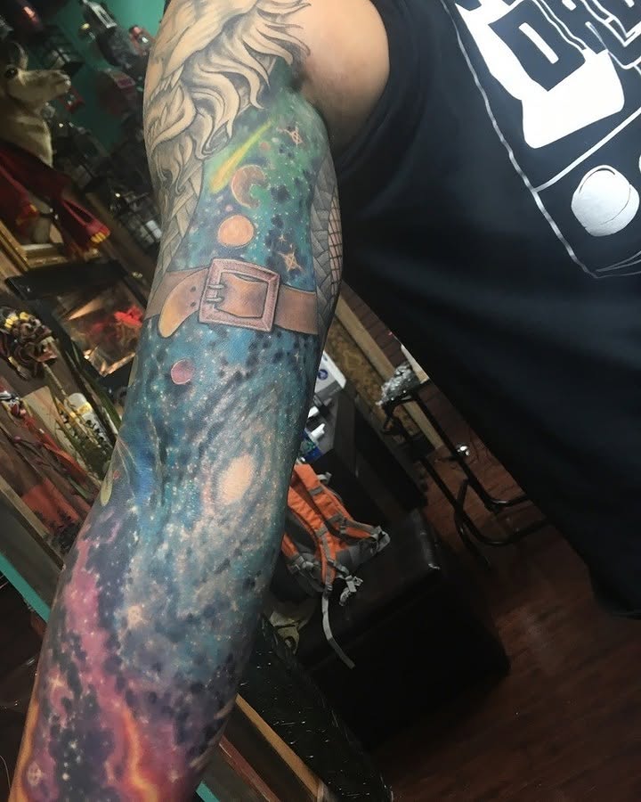 Tattoo by @tattyblasting — dotwork, realism