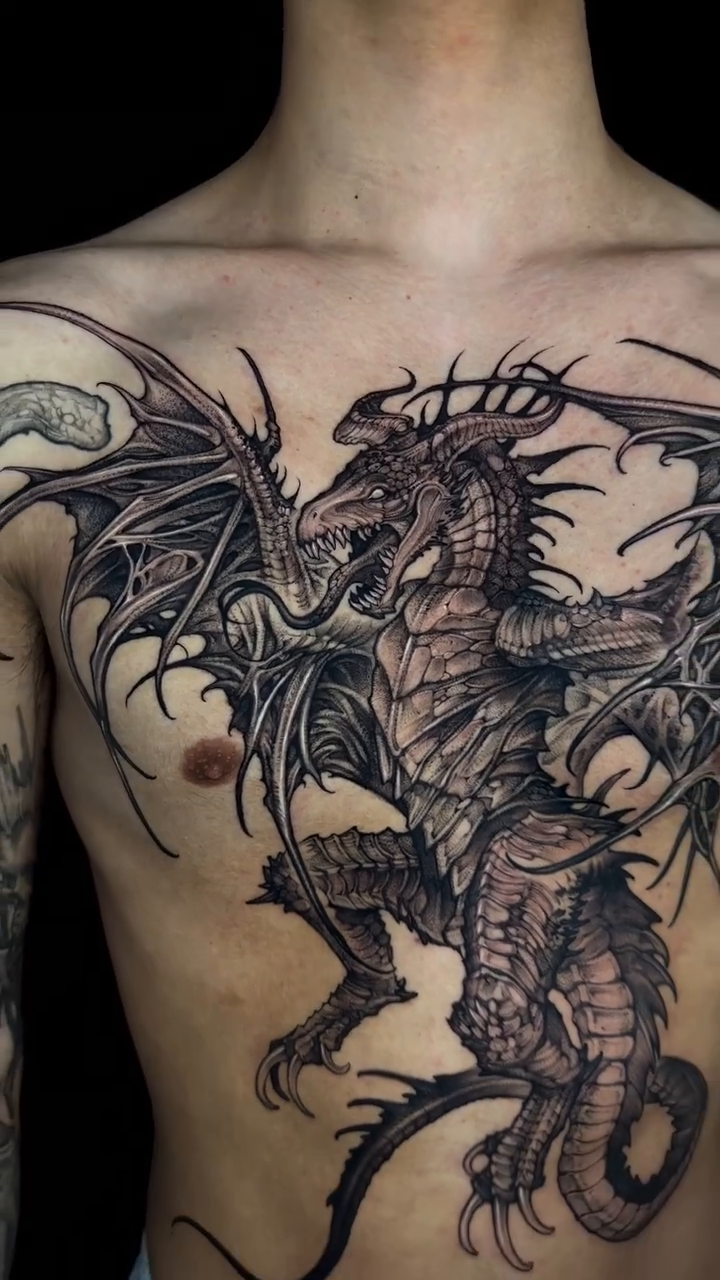 Dragon realism tattoo by 우레