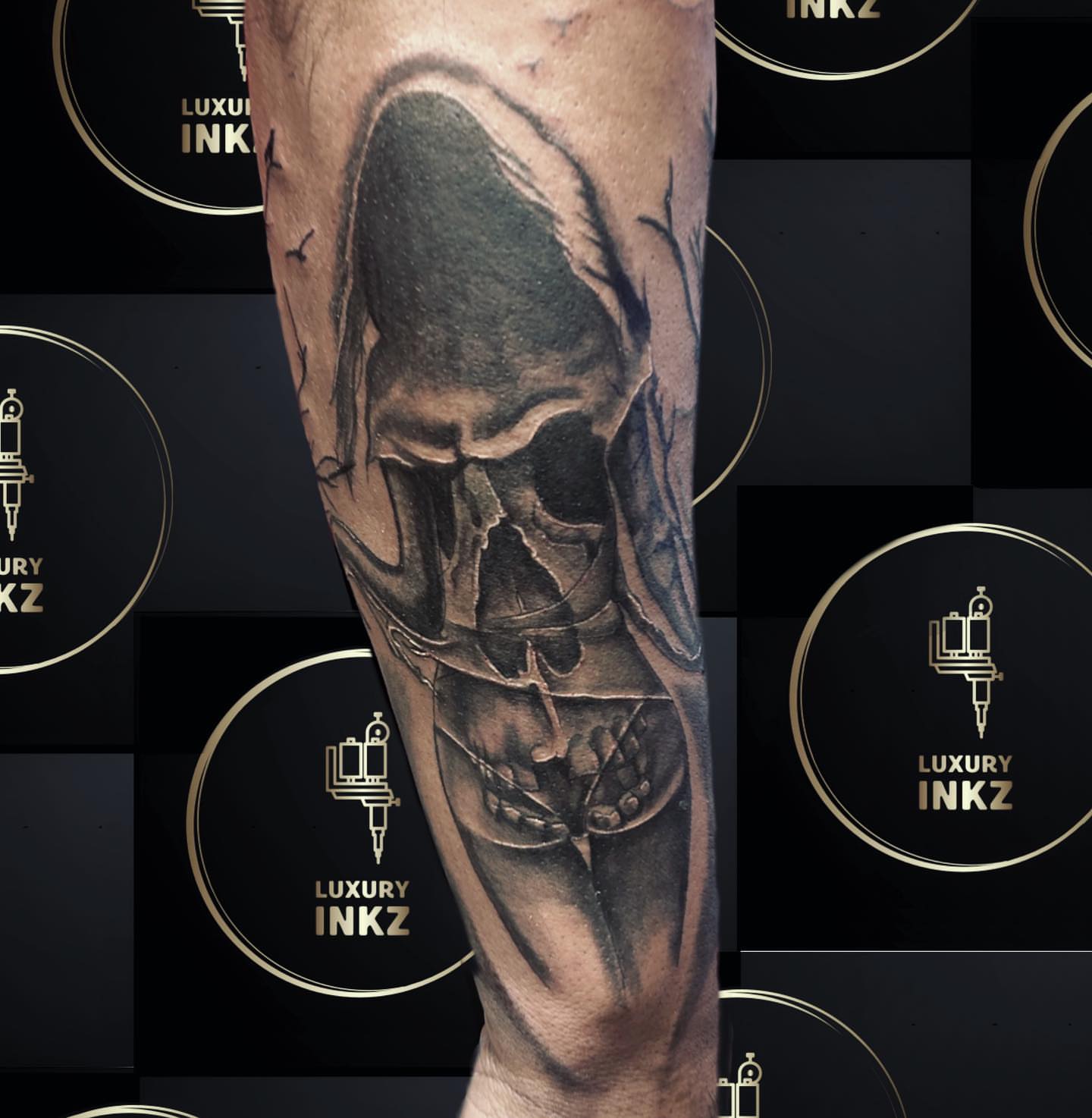 Skull realism tattoo on the forearm by Shake_tatts