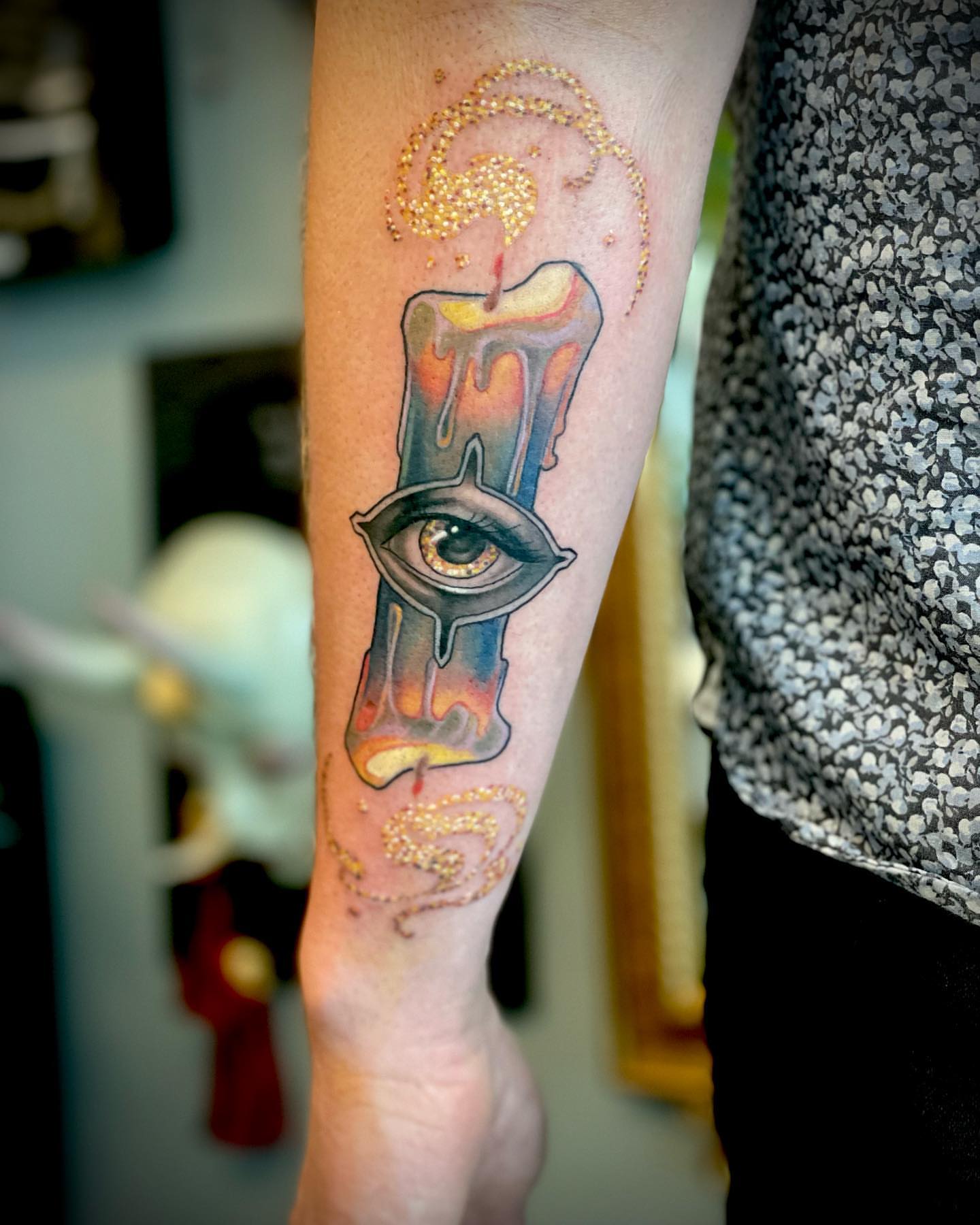 Tattoo by @le_babs — dotwork, realism