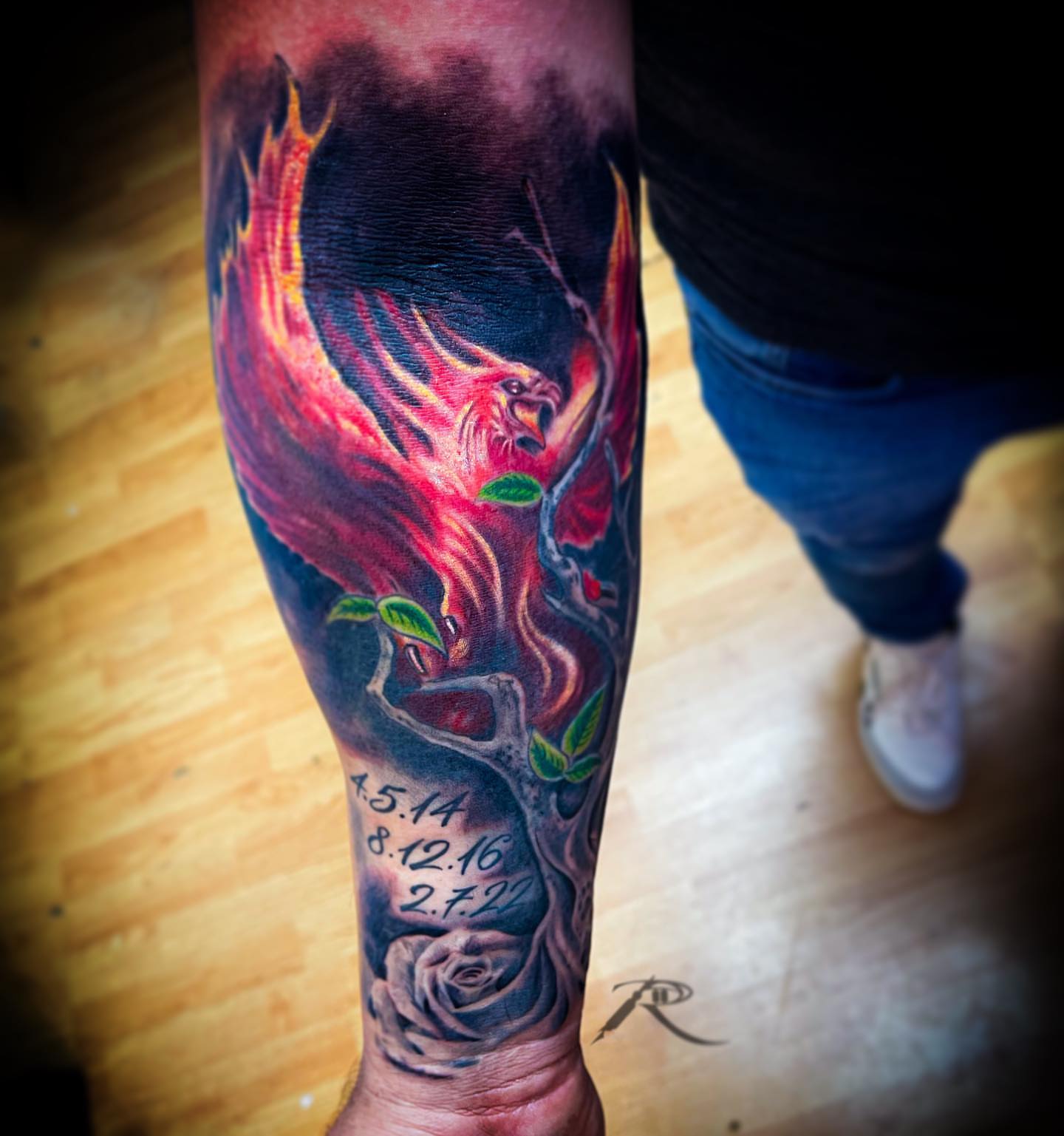 Tattoo by @ridetheneedletattoos — realism, dotwork