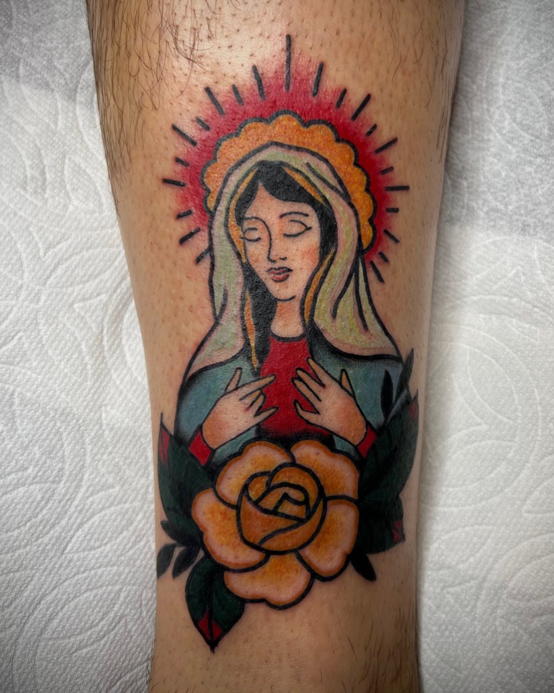 Tattoo by @jolieetattoo — american_traditional