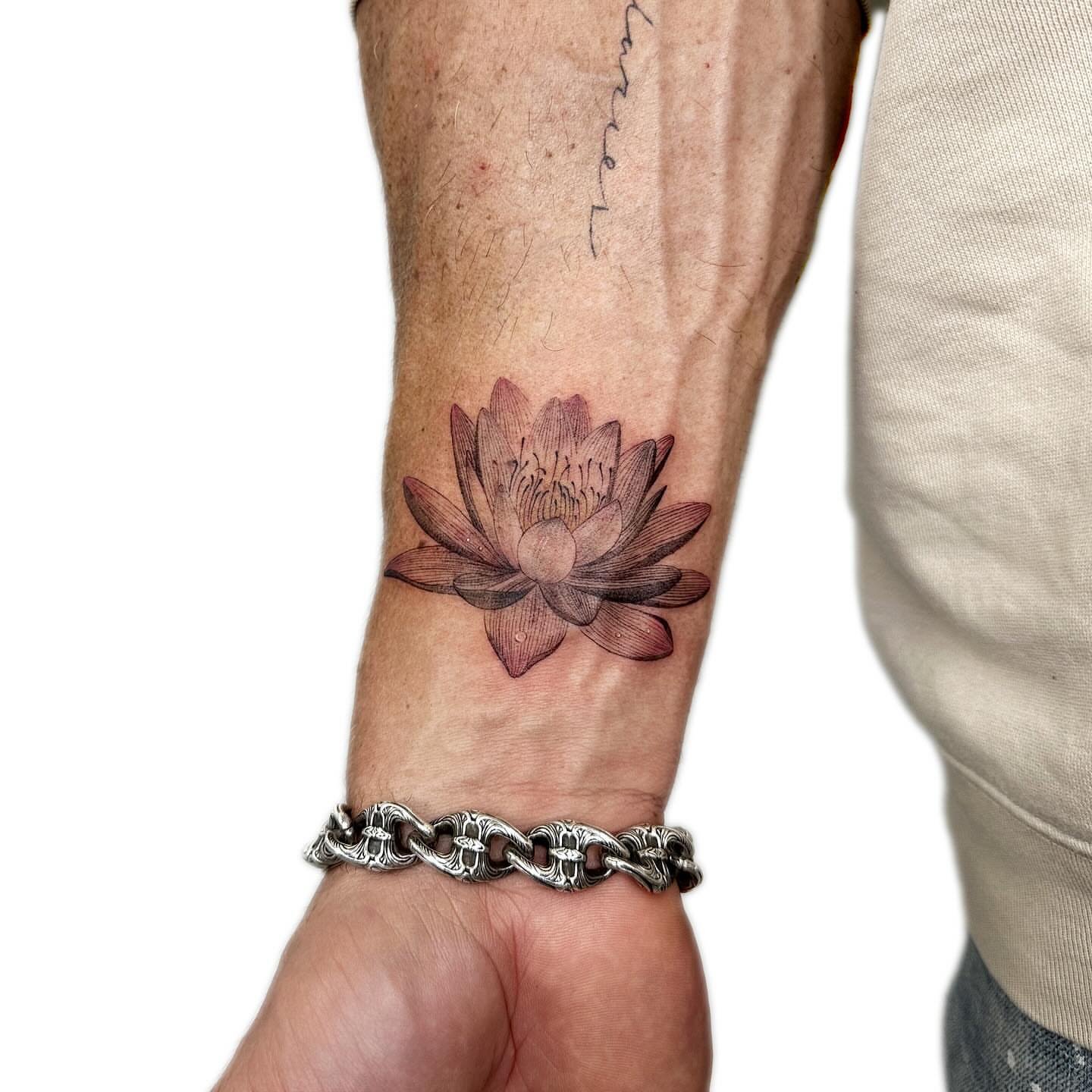 Tattoo by @alices_tattoo — realism