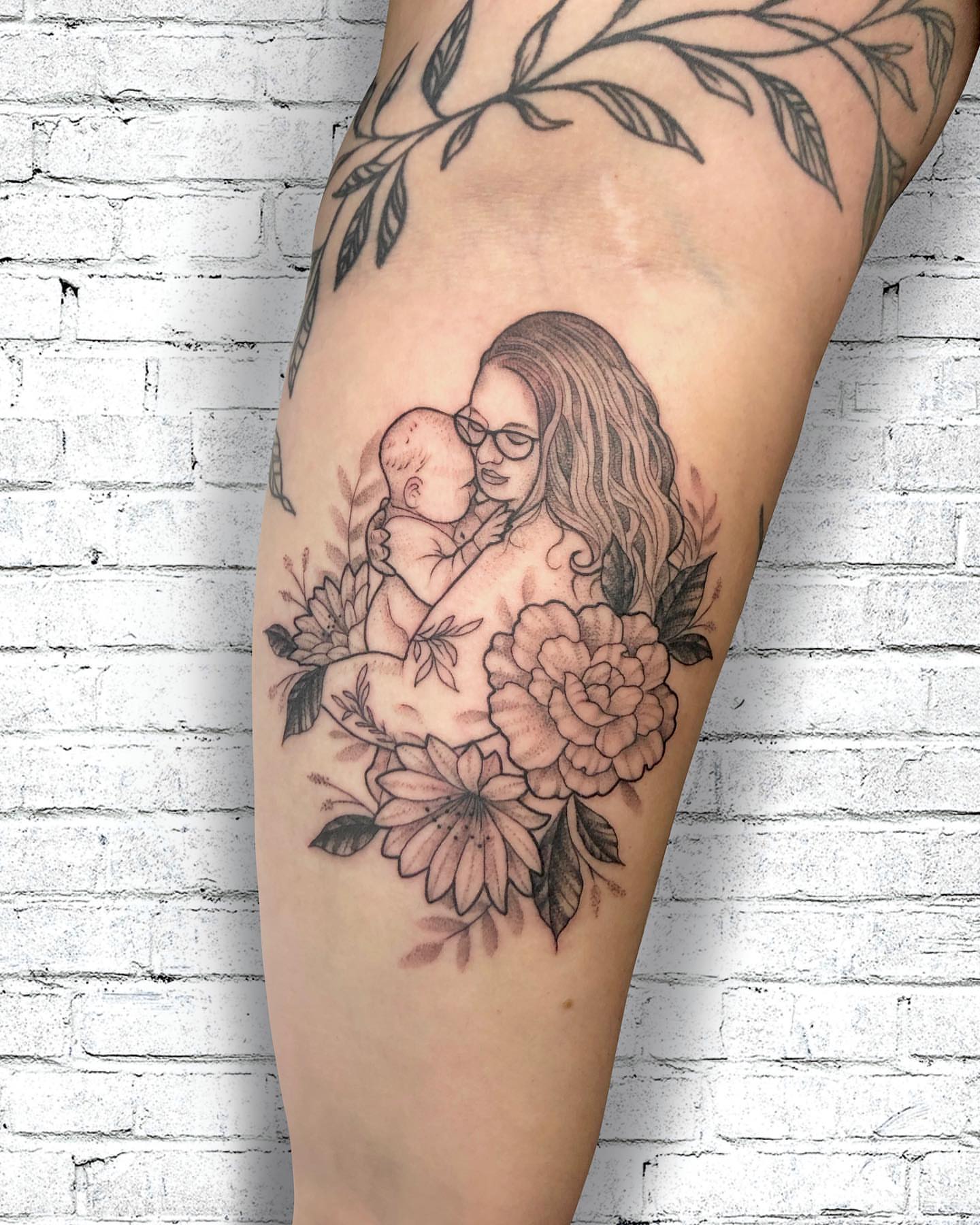 Tattoo by @jennietiesman β black_and_grey, realism