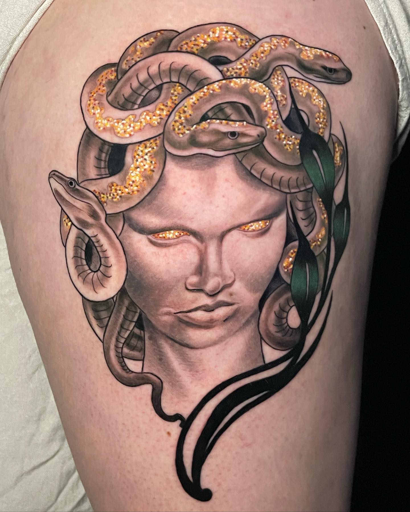 Tattoo by @le_babs — realism