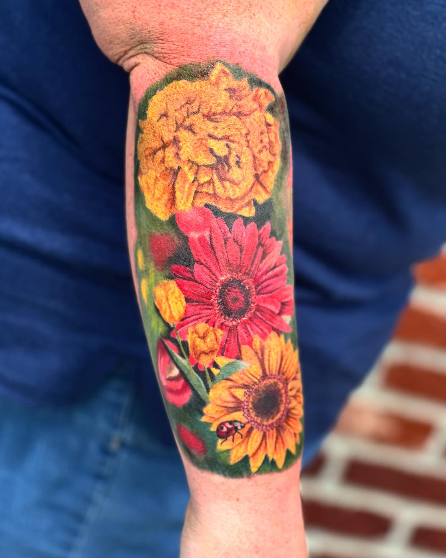 Tattoo by @guzman_tattoo_ — realism, dotwork