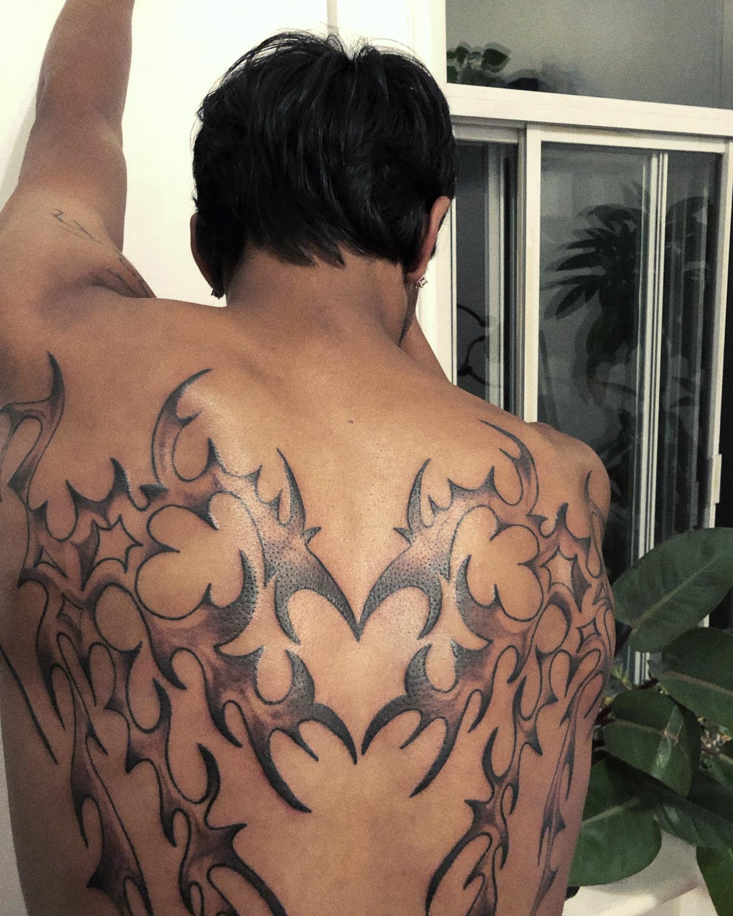 Tattoo by @oykuinkslove — black_and_grey