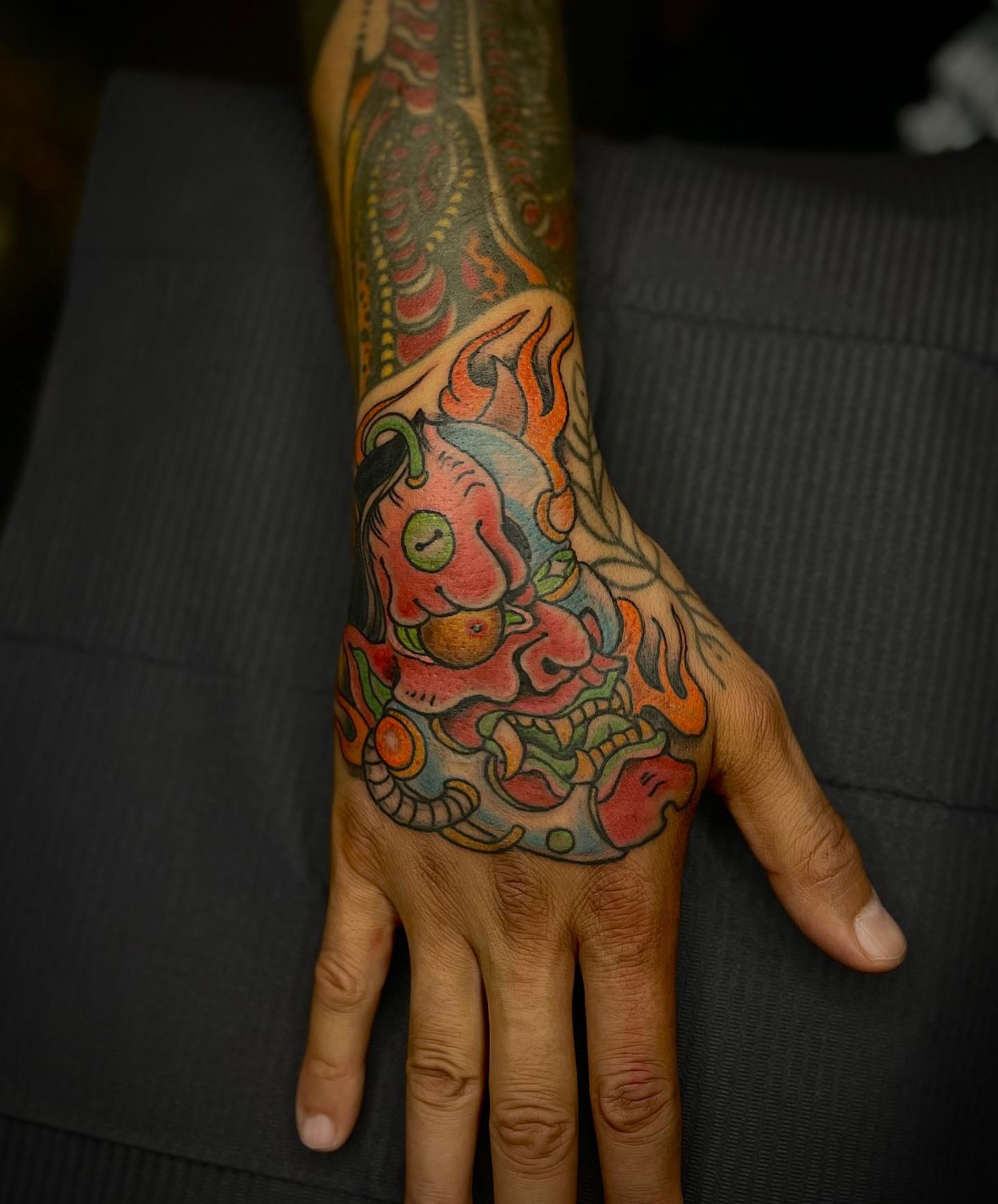 Demon American traditional tattoo on the hand by 𝙉𝙄𝘾𝙆 𝘾𝘼𝙍𝙐𝙎𝙊, New York, New York