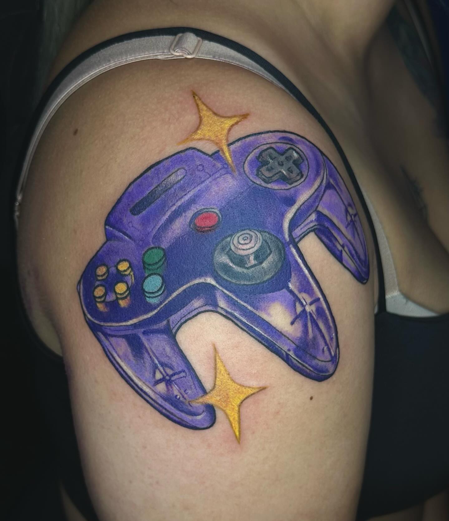 Tattoo by @starrdvst_ β realism