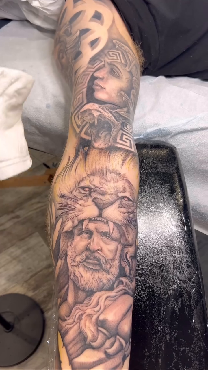 Tattoo by @rtist_ink — realism, black_and_grey