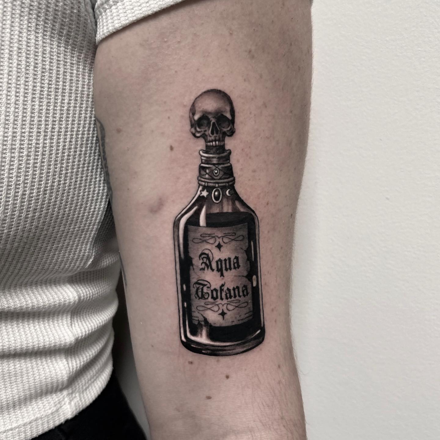 Tattoo by @jxrtattoos — black_and_grey