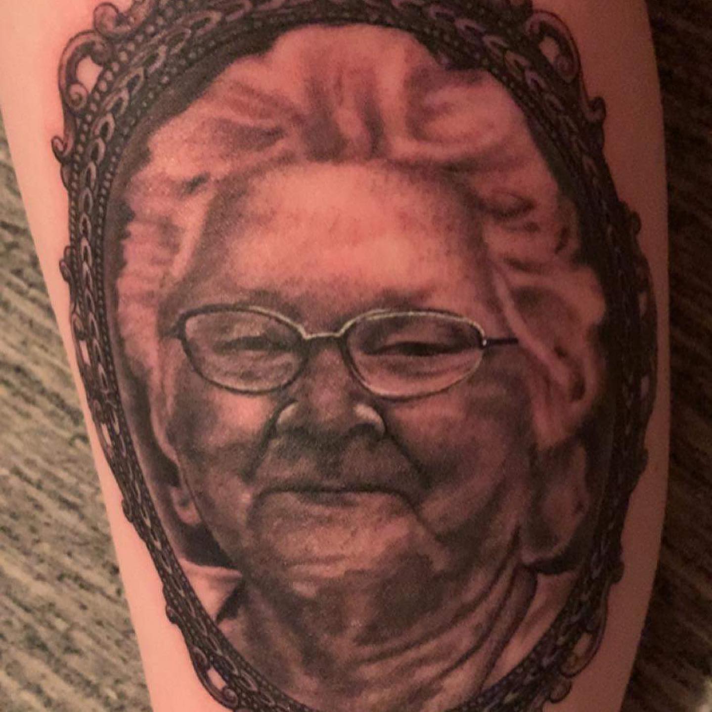 Tattoo by @needletherapytattooandpiercing — realism