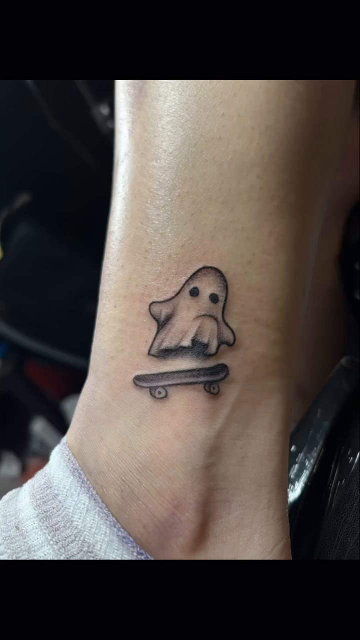 Tattoo by @thegabah — black_and_grey