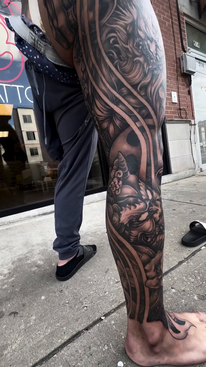 Tattoo by @jennal_wang — japanese_irezumi, black_and_grey