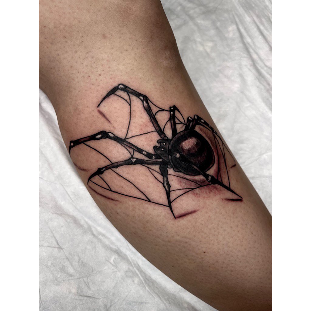Tattoo by @justjellytattoos — black_and_grey