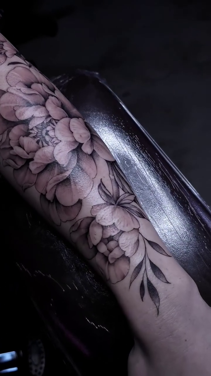 Tattoo by @jordanallredart — black_and_grey, realism