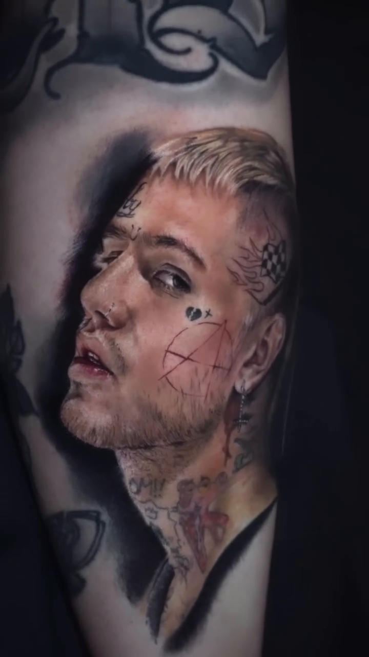 Tattoo by @danielbreviktattoo — realism, black_and_grey