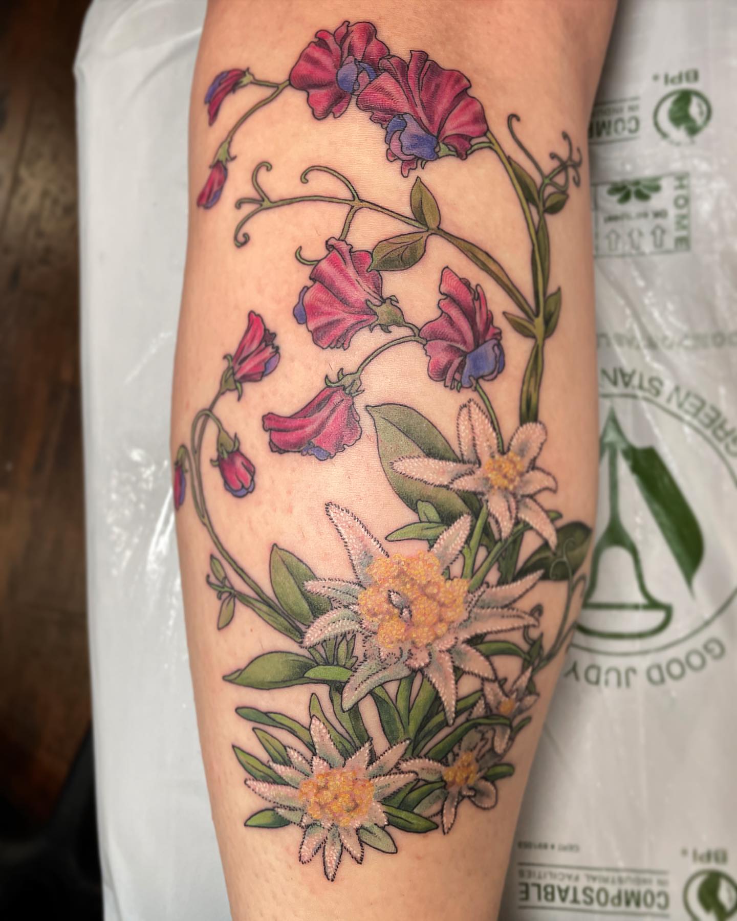 Tattoo by @rowanrhystattoo — realism