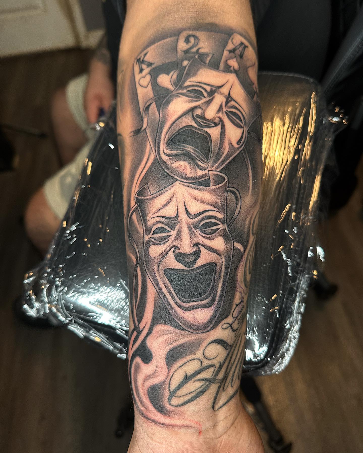 Tattoo by @allbluehundreds — black_and_grey