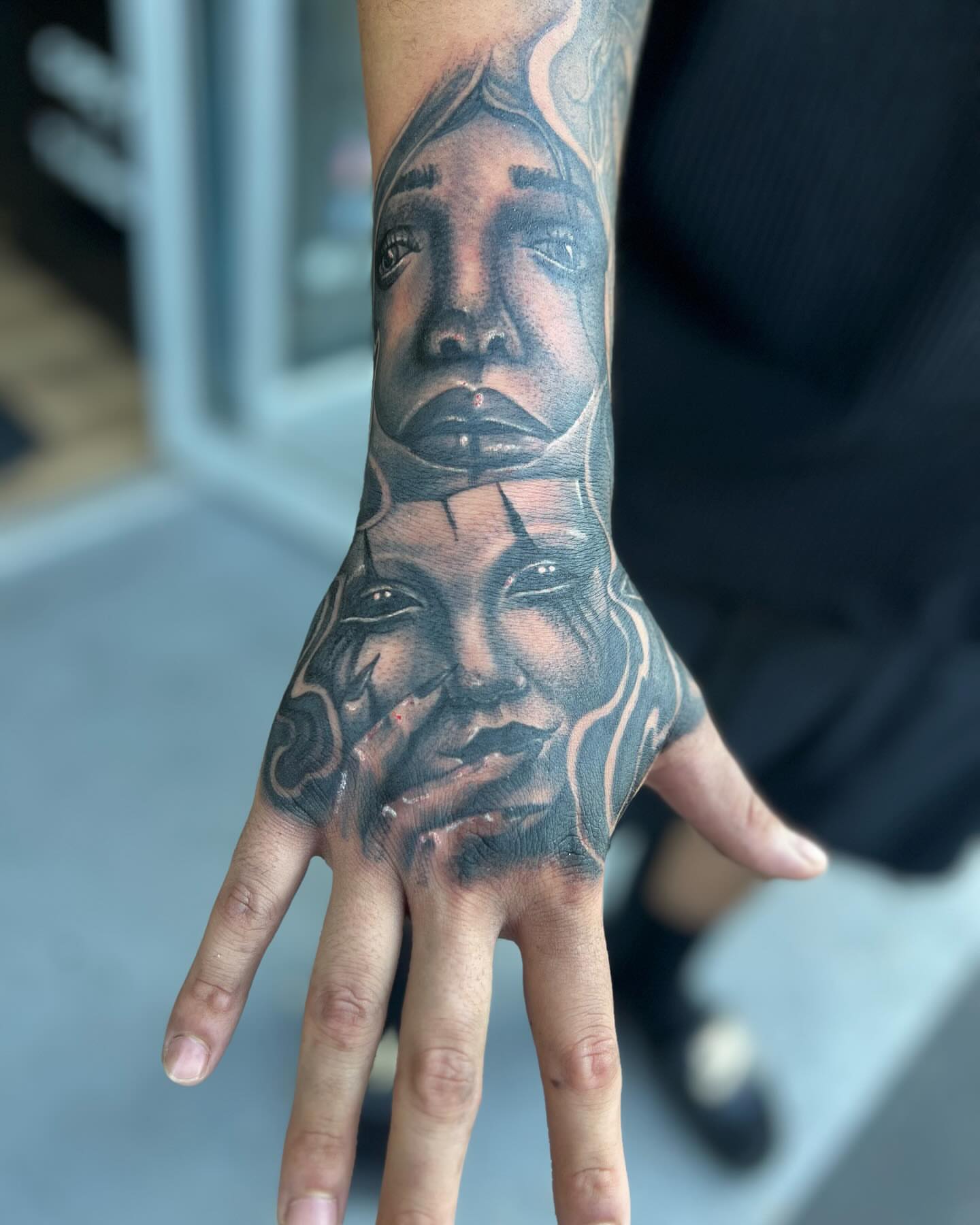 Tattoo by @cesarbee — realism, black_and_grey