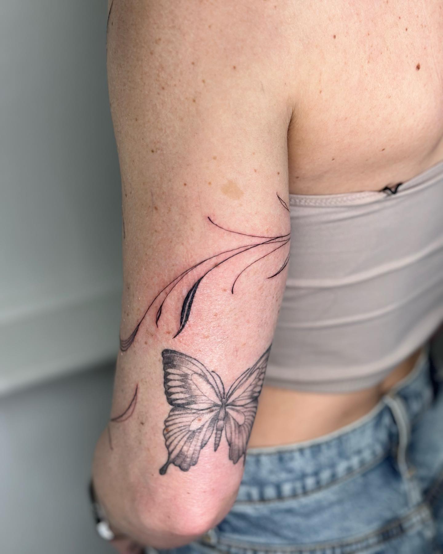 Tattoo by @t.ffanystudio โ black_and_grey