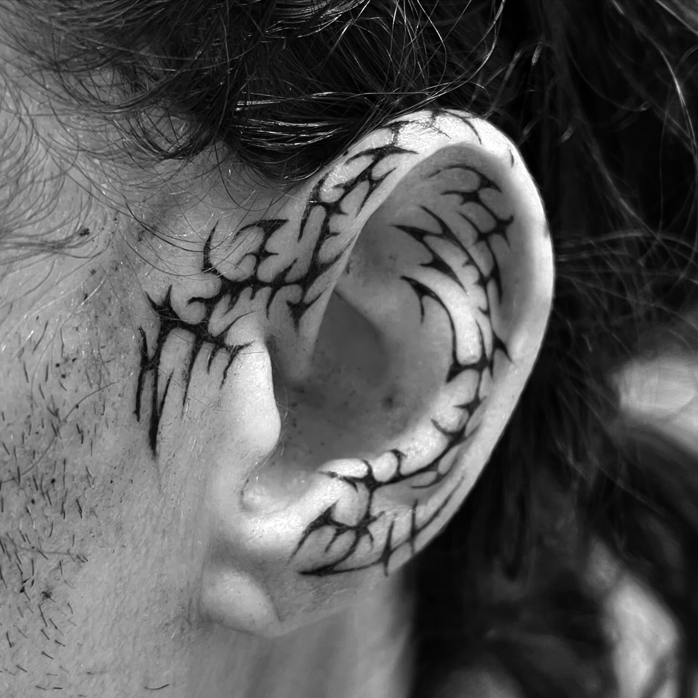 Tattoo by @polarizedbaby β black_and_grey