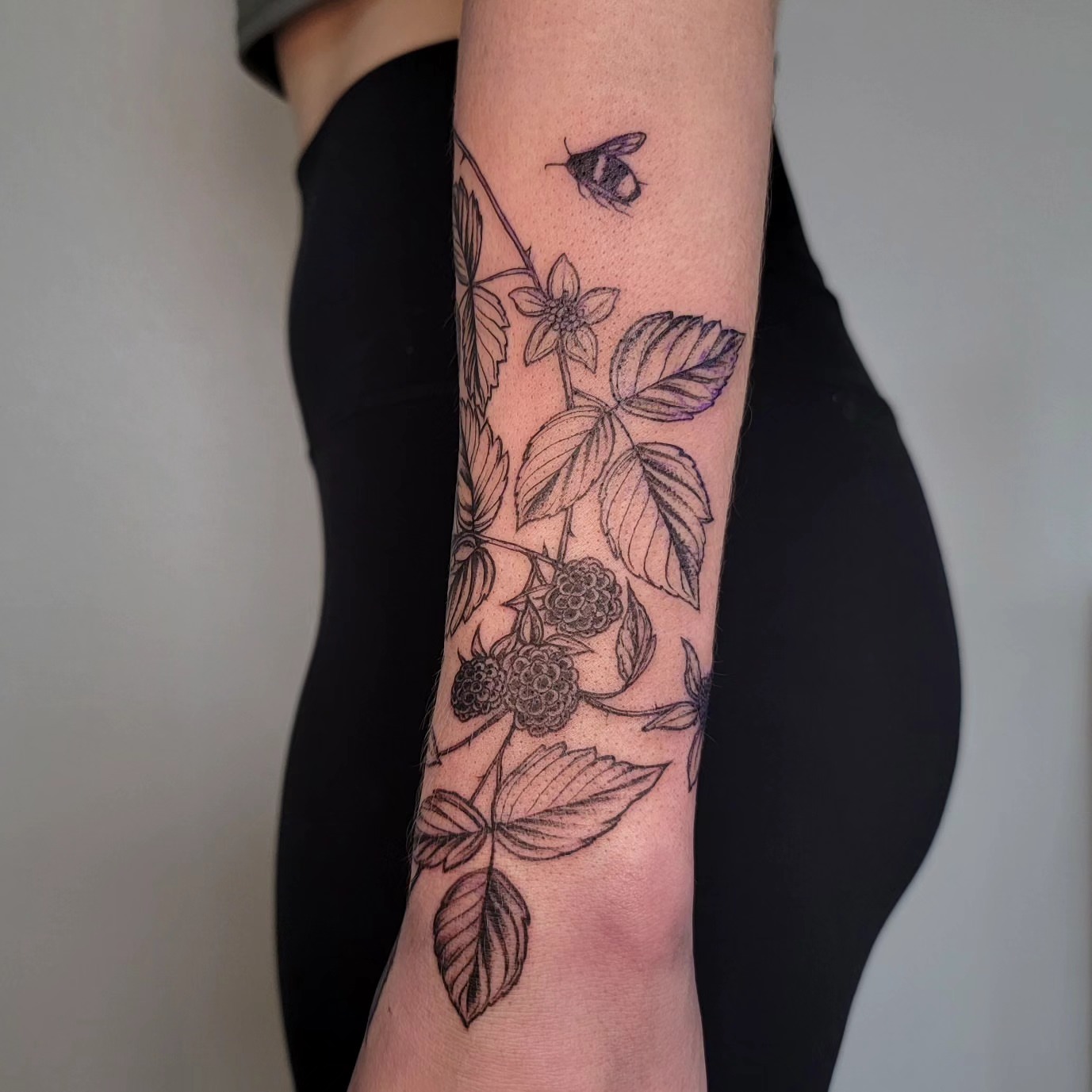 Tattoo by @cc_tattoos — black_and_grey