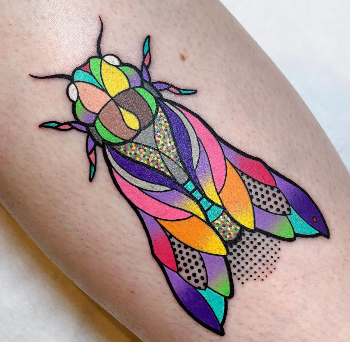 Mosquito dotwork tattoo on the thigh by hurjaesae