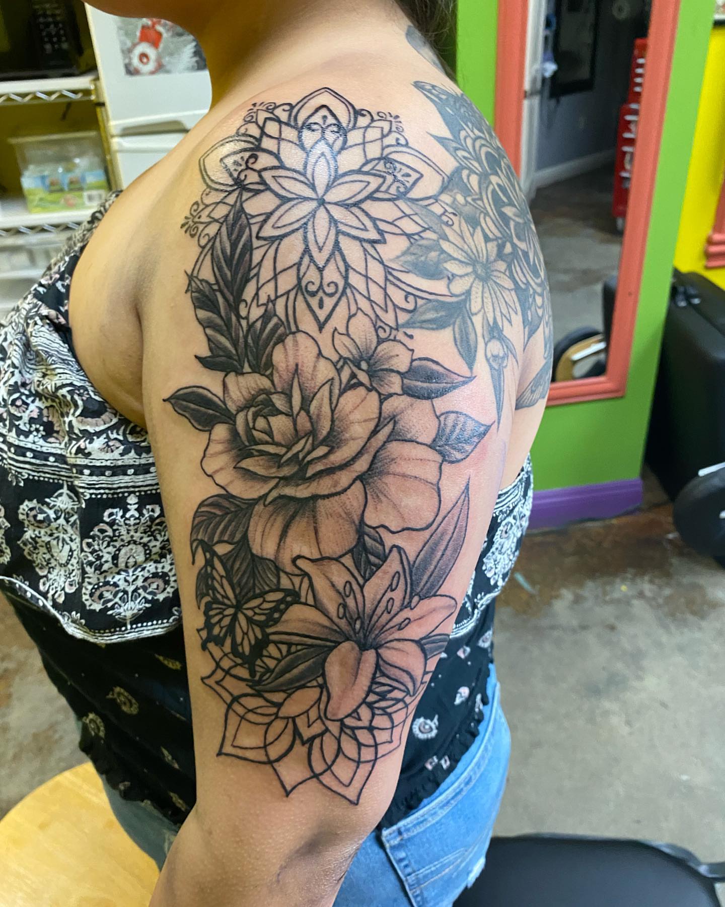 Tattoo by @miznola — black_and_grey, realism