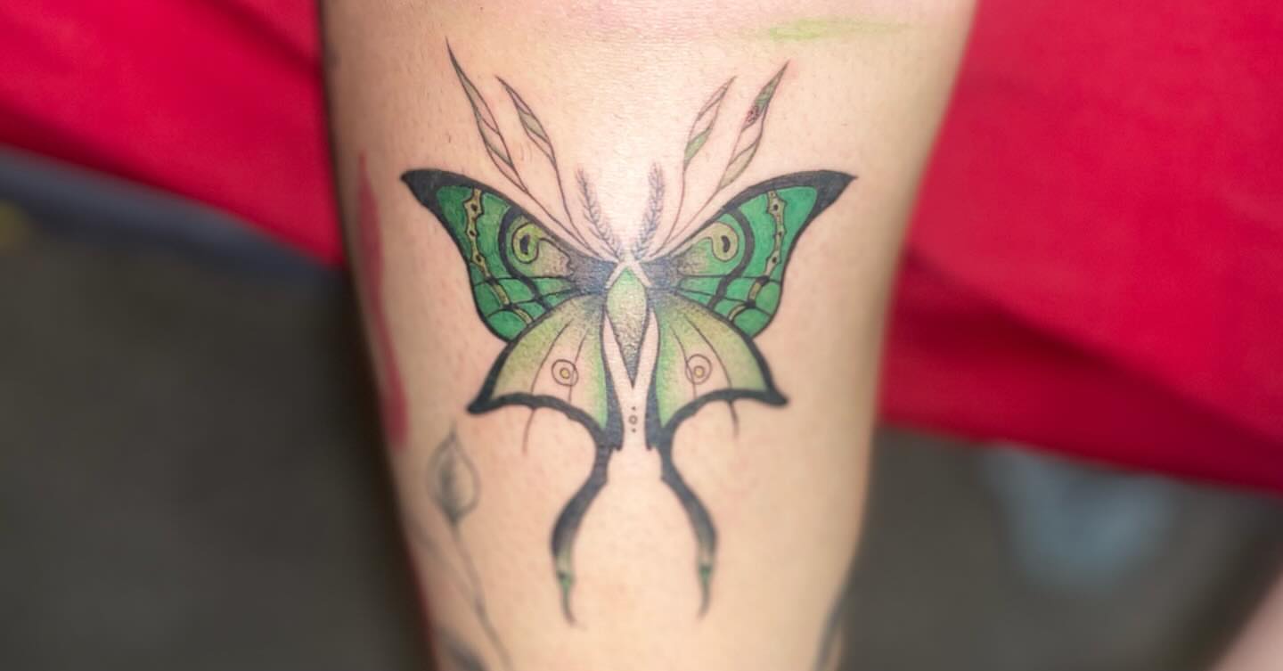 Butterfly geometric tattoo on the forearm by Sonia vidal