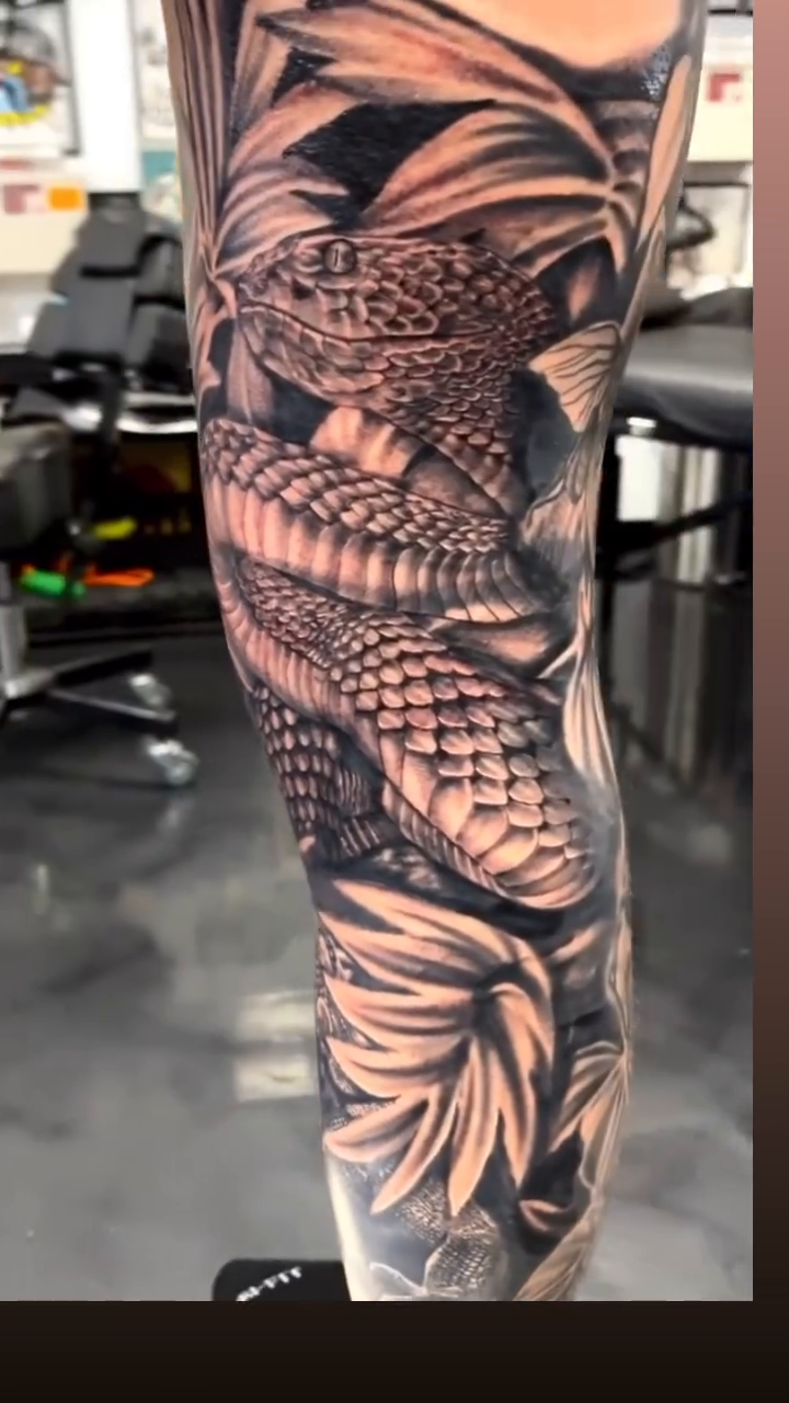 Dragon and foliage japanese irezumi tattoo by Tattoosbybeanz