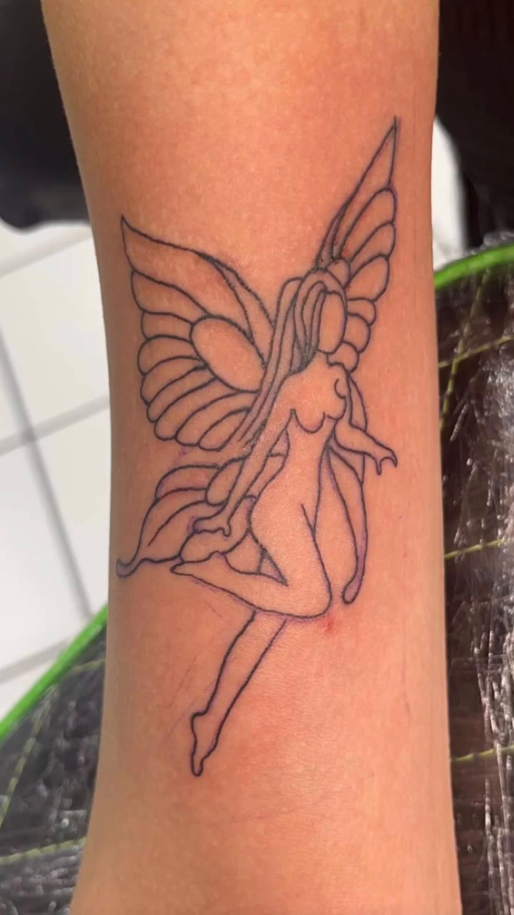 Tattoo by @frankie_sodapop — illustrative
