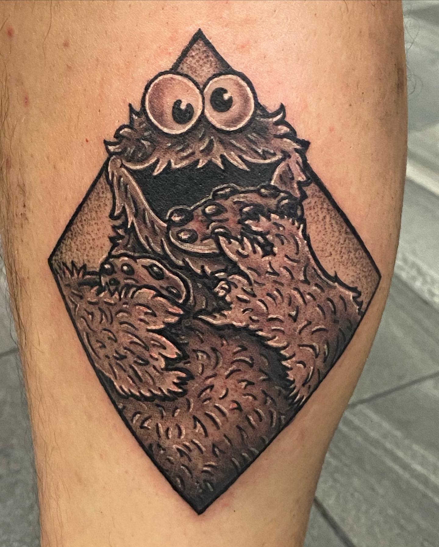 Tattoo by @miznola — black_and_grey
